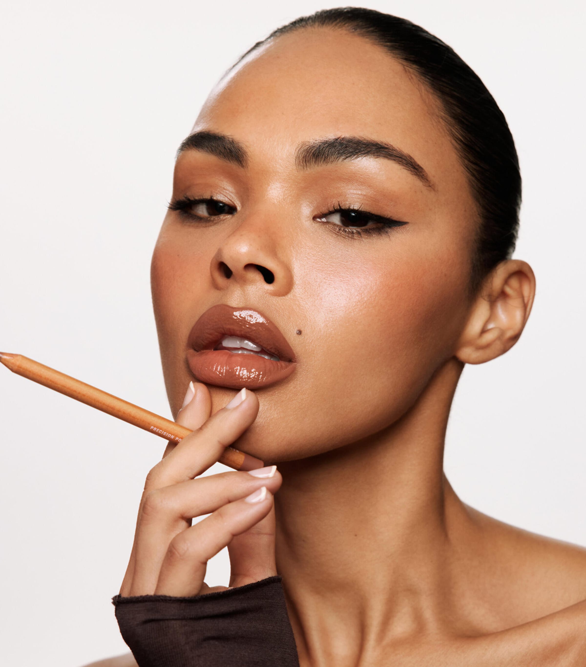 Kylie Cosmetics Precision Pout Lip Liner Cool Nude Image 7