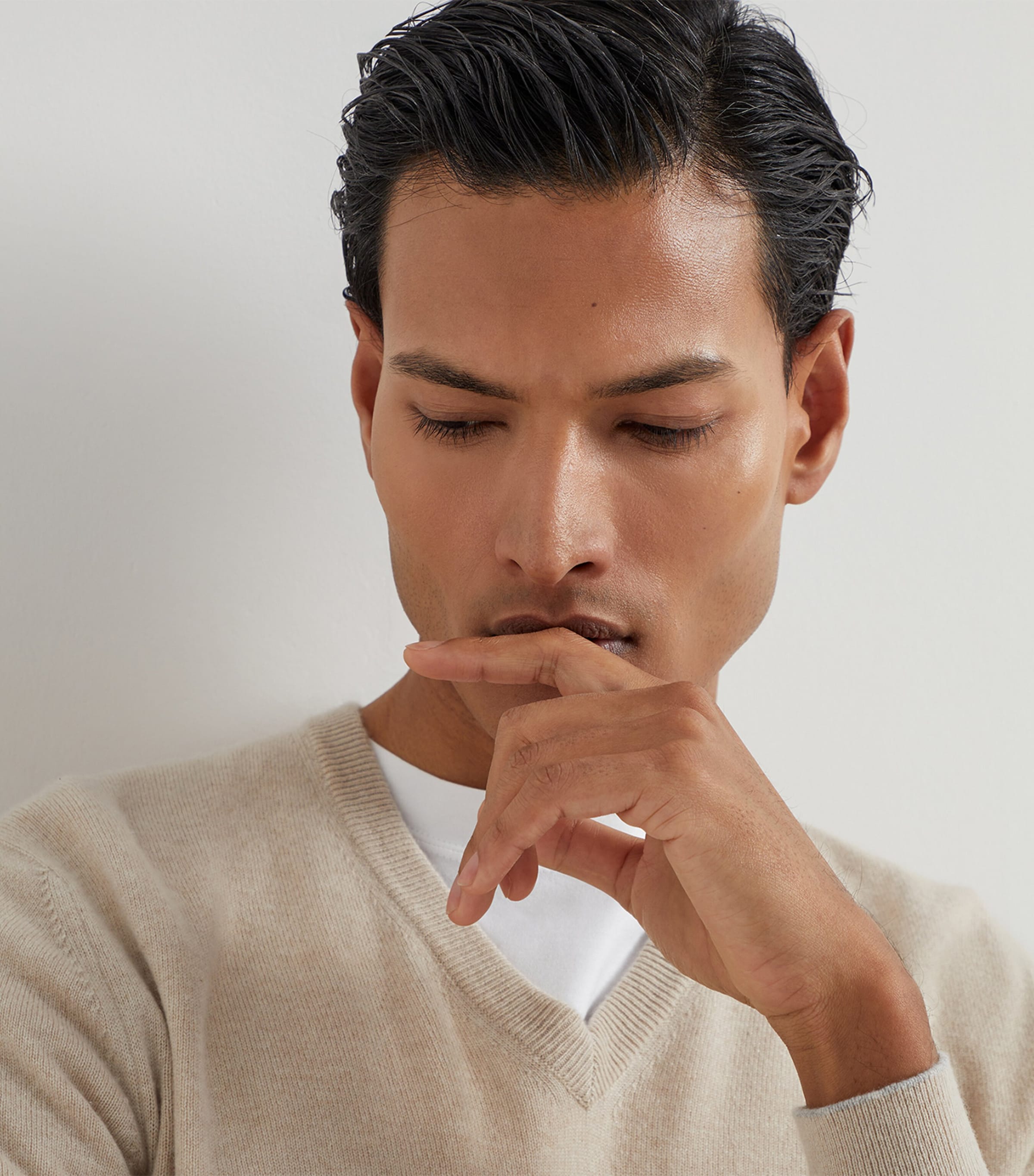 Cashmere V-Neck Sweater CS396 Image 6