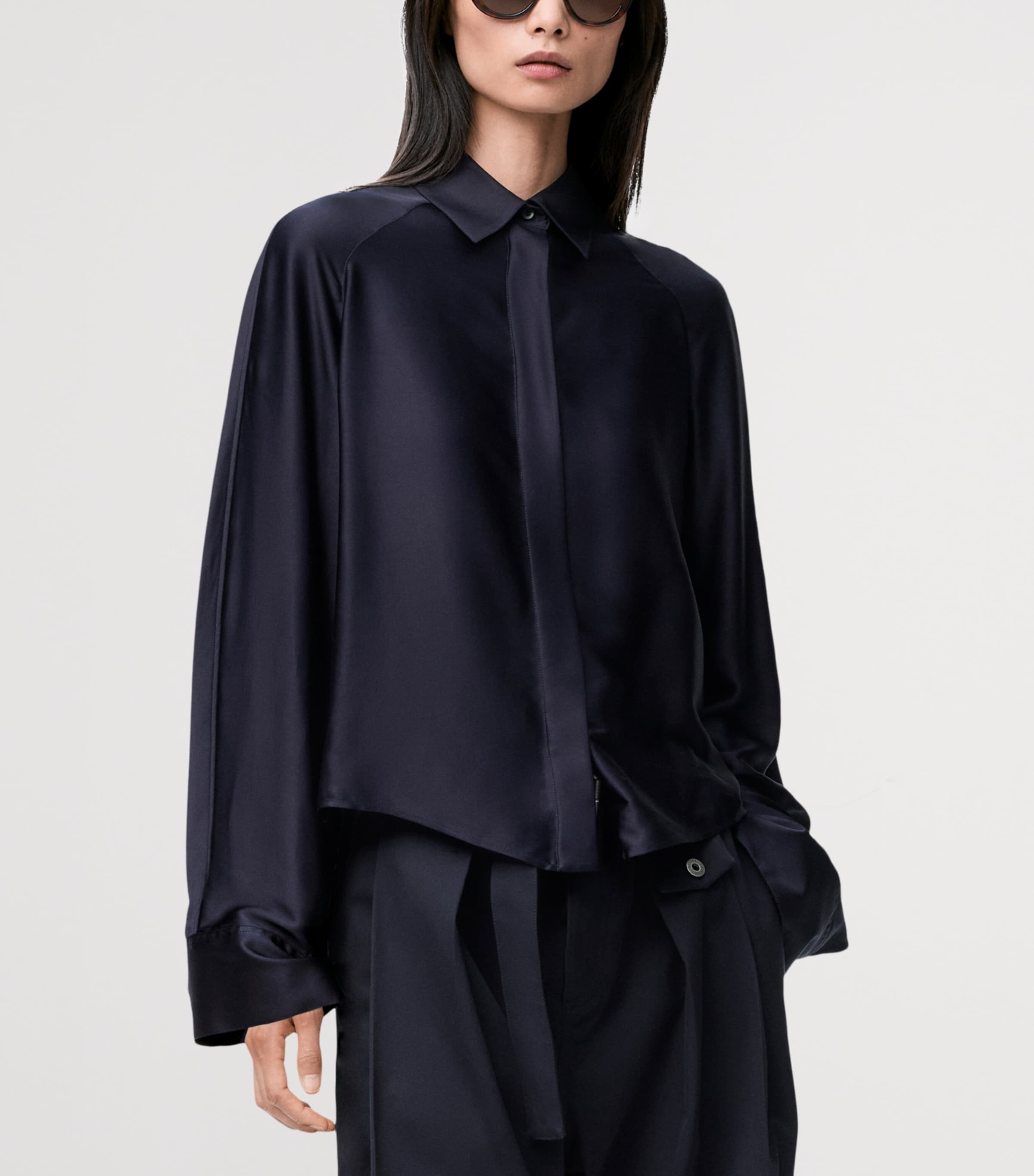 Satin Cape Shirt DARK NAVY BLUE Image 3