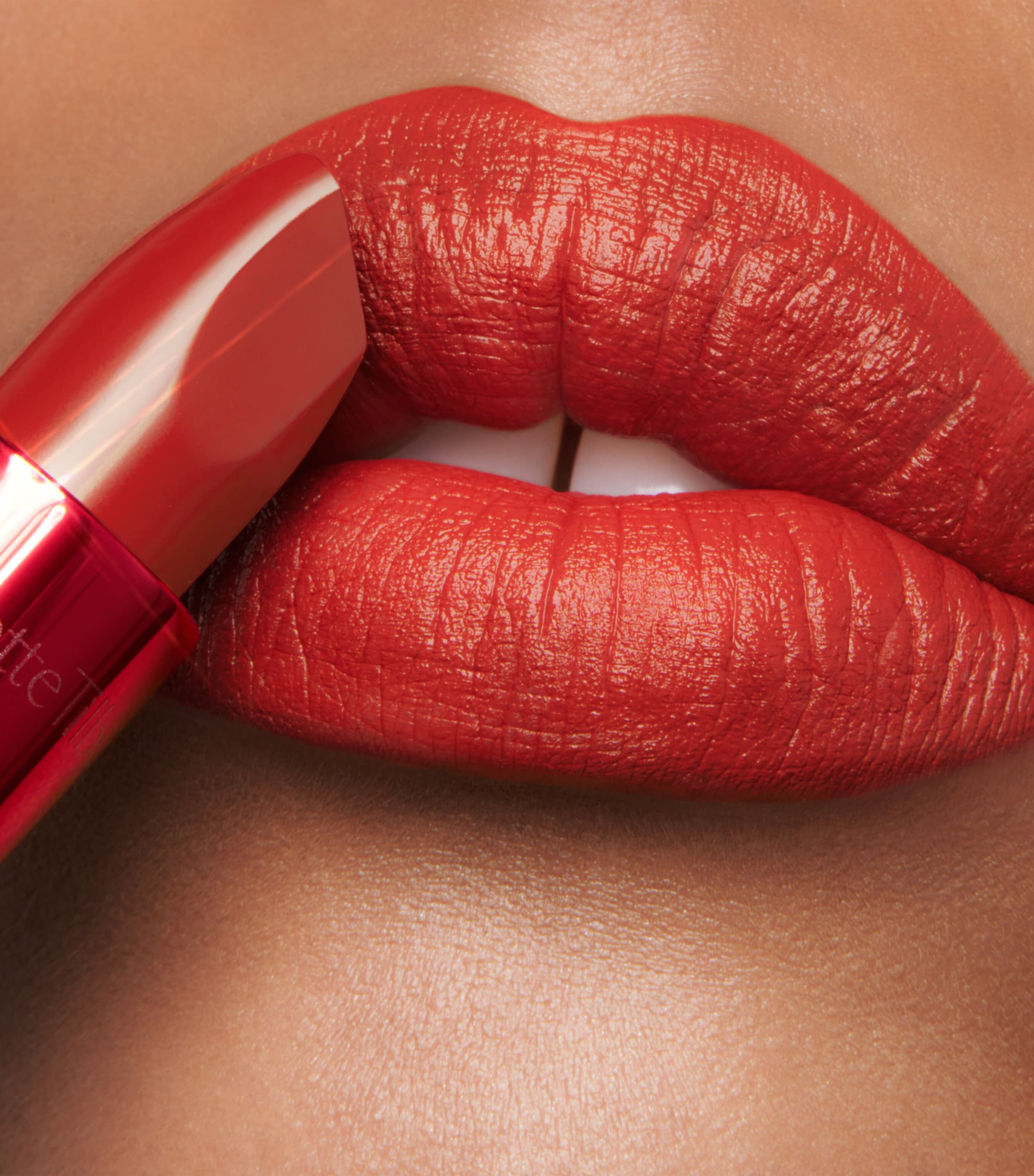 Charlotte Tilbury Hollywood Beauty Icon Matte Revolution Lipstick Fame Flame Image 2