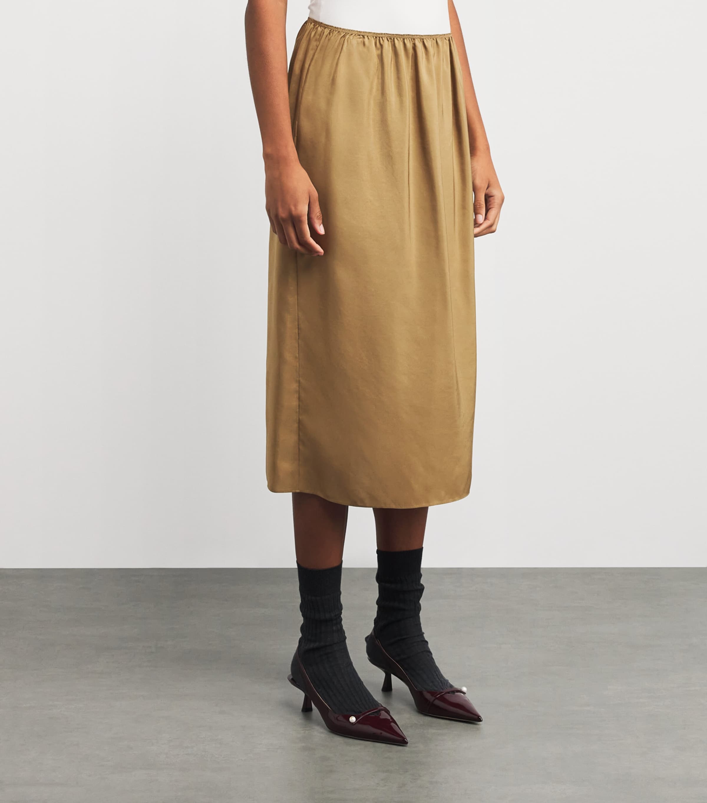 スカート Carven Satin Midi Skirt CARVEN Satin midi skirt | NET-A-PORTER