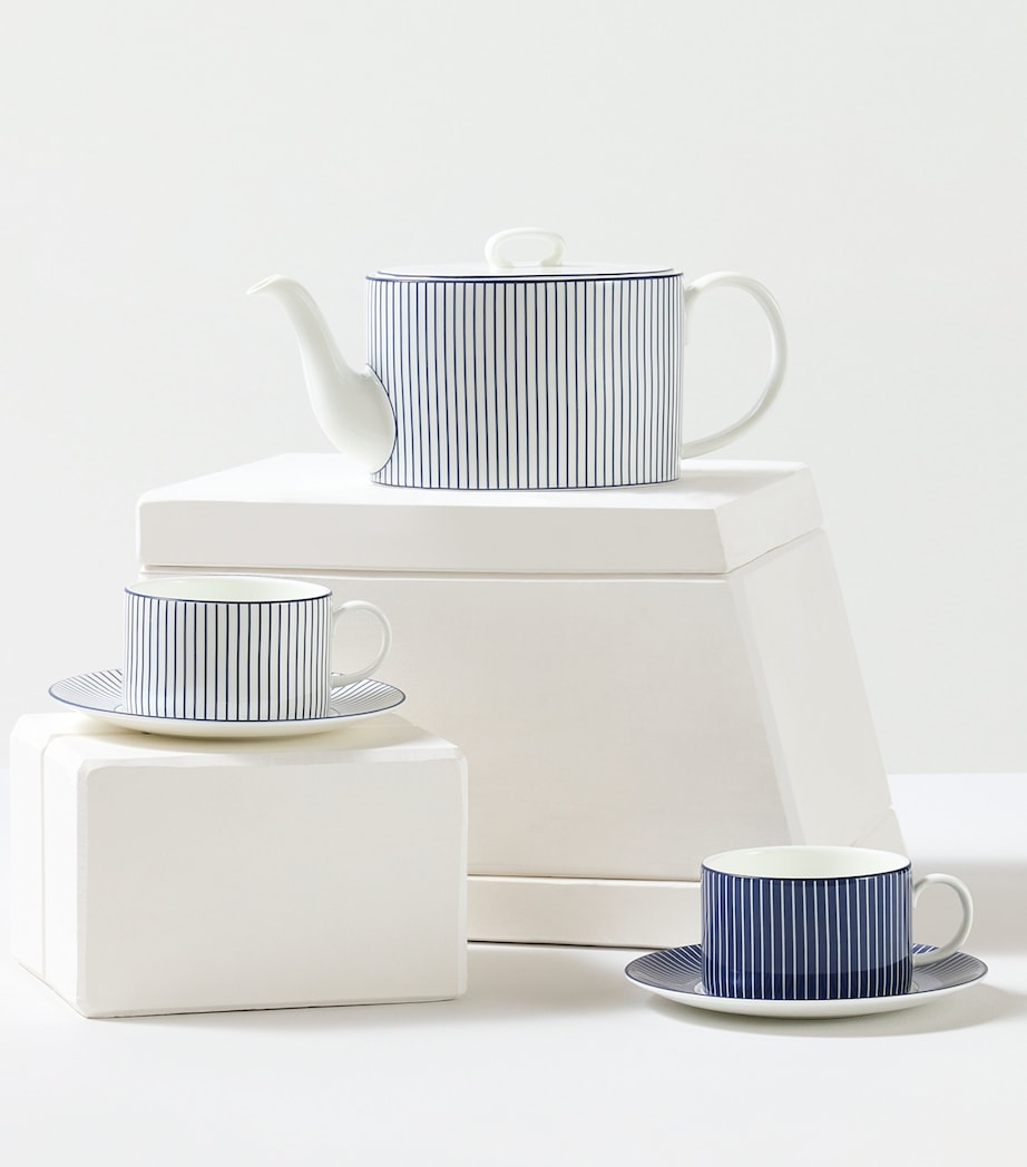 Gio Pinstripe Teapot WHITE Image 9