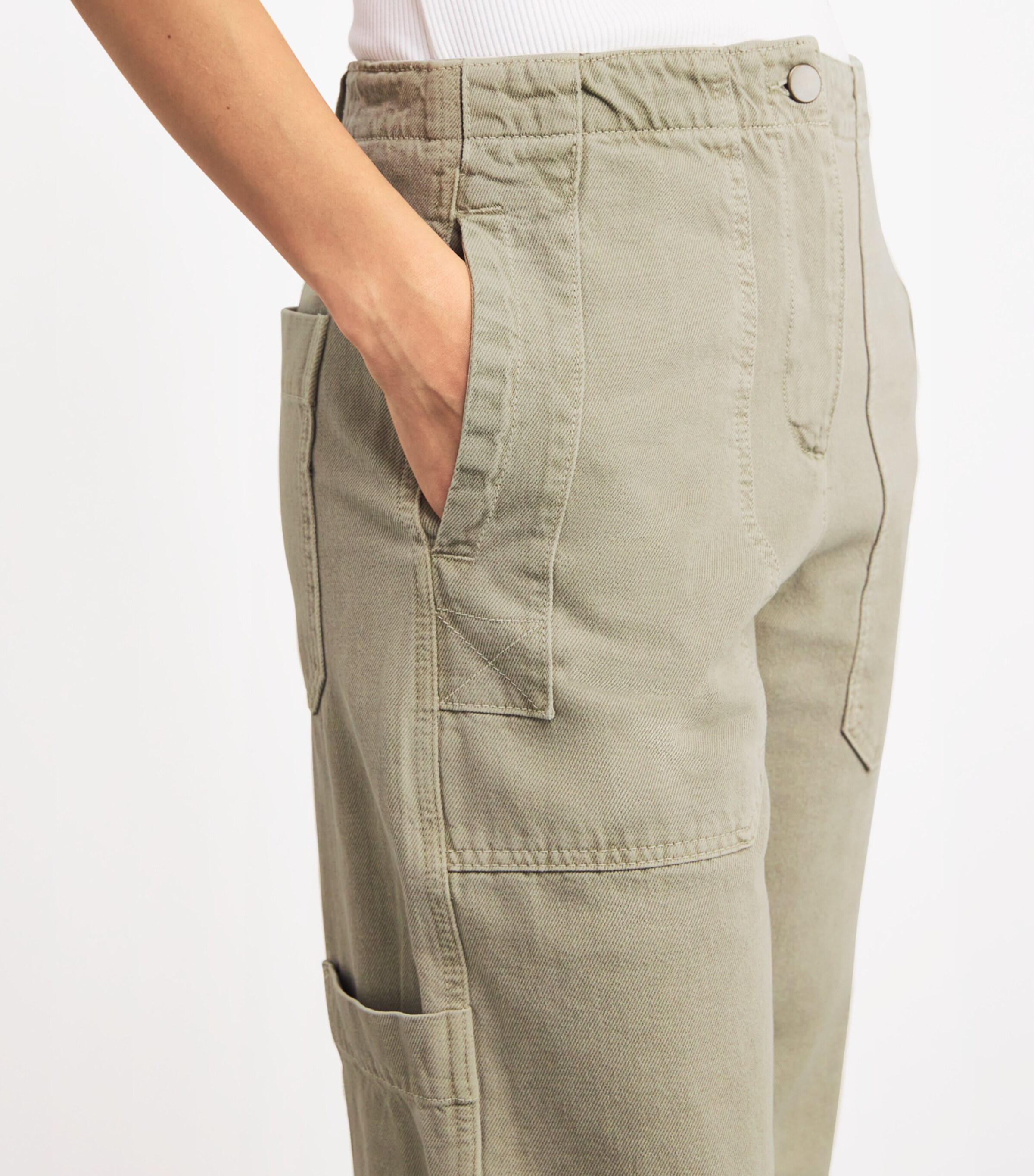 Engineered Wide-Leg Trousers PASTEL GREEN Image 6