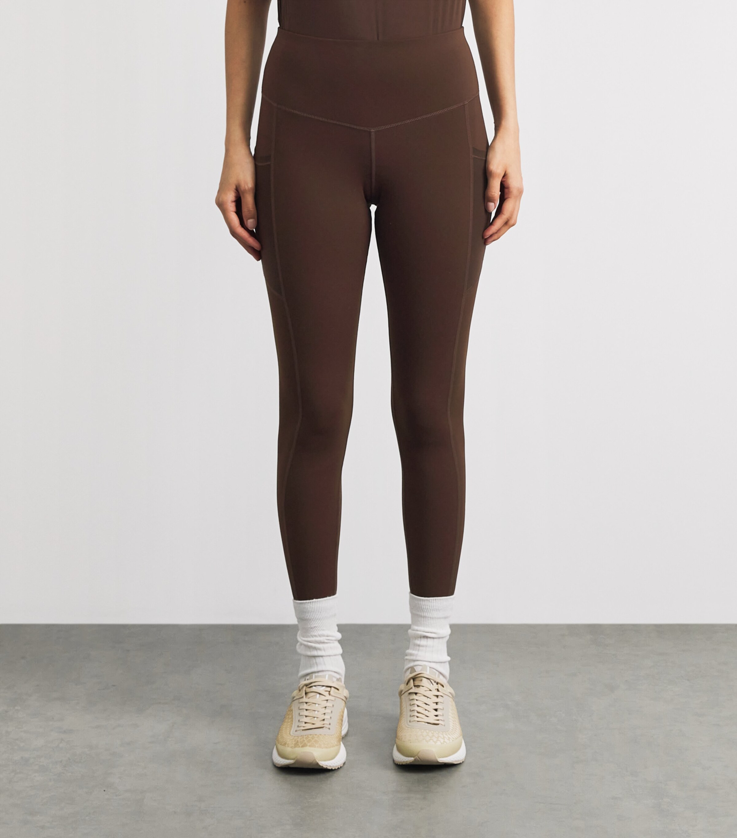 Y.O.U Womens Walton 7/8 Leggings Potting Soil Image 4