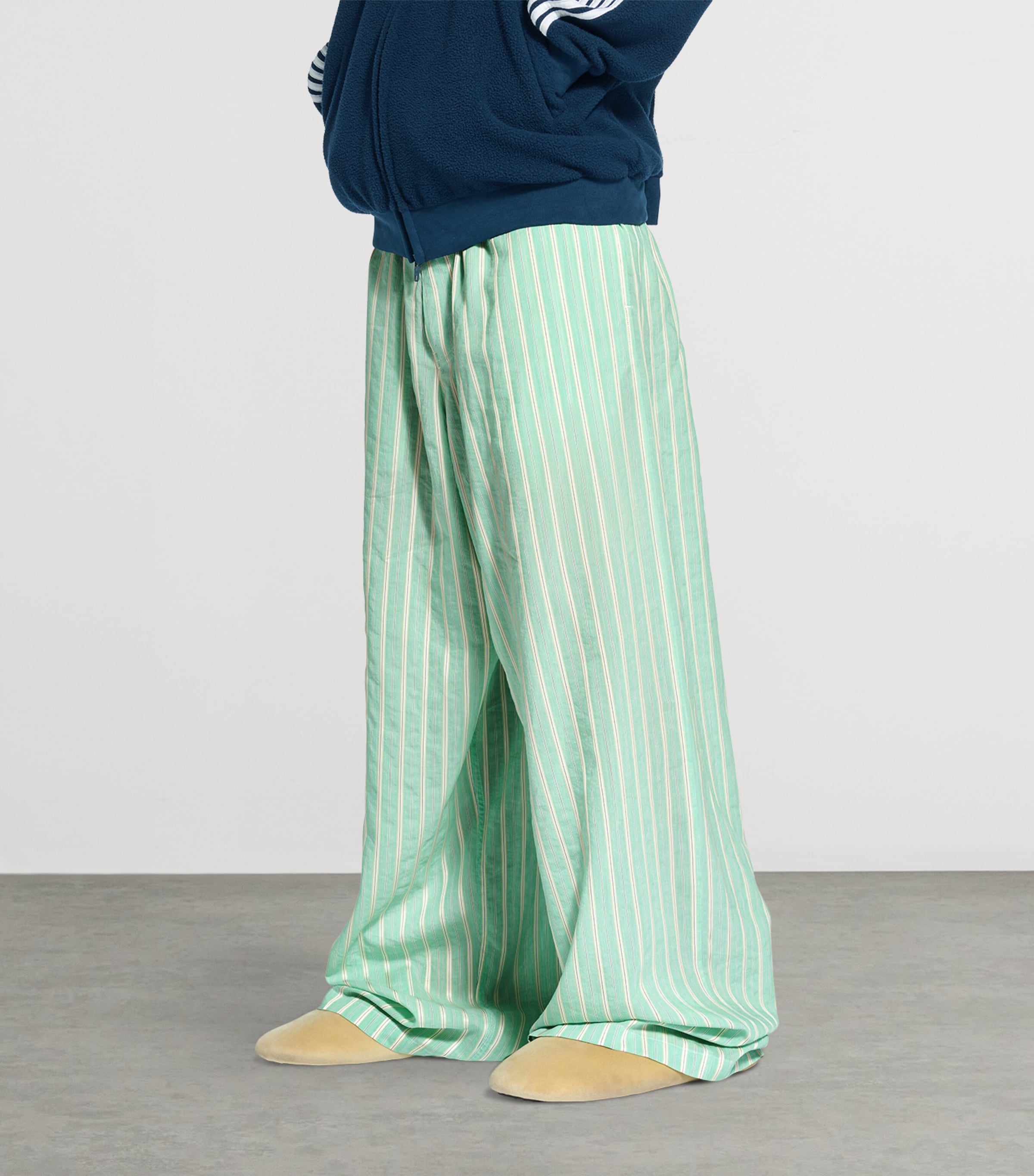 【関税&送料込】Balenciaga Striped Cupro Oversized Trousers Balenciaga Cupro-Cotton Stripe Trousers | Harrods UK