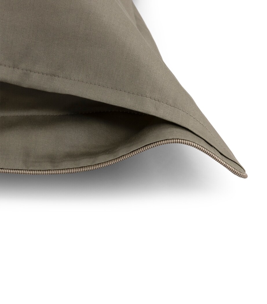 Yves Delorme Jacquard Patio Square Oxford Pillowcase (65cm x 65cm) Multicoloured Image 5