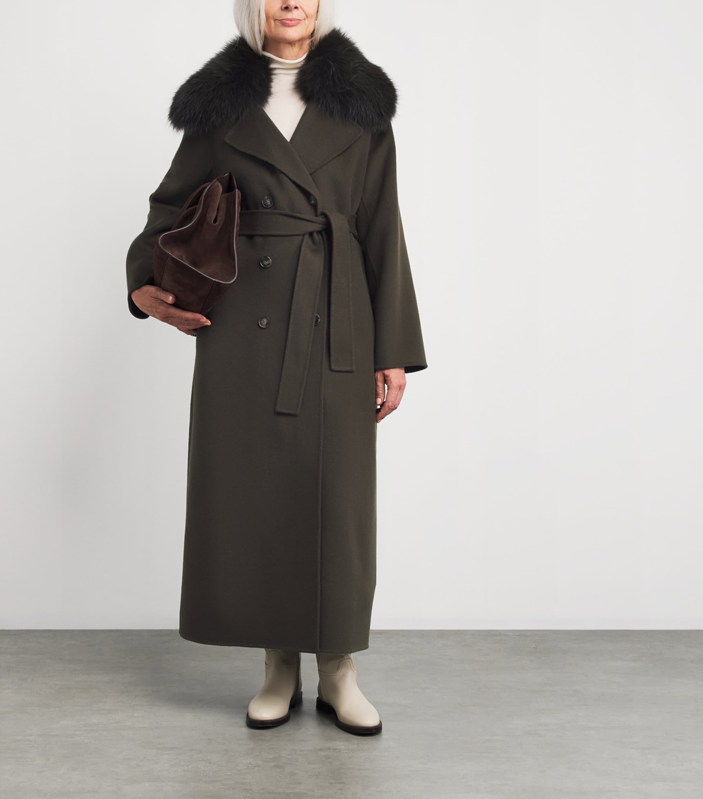 Fur-Trim Double-Breasted Coat A2108 Image 2