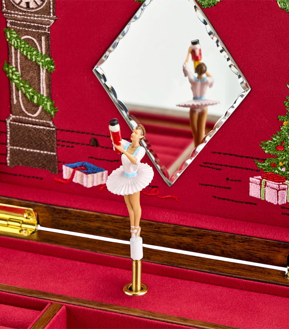 Nutcracker Musical Jewellery Box WALNUT WOOD Image 11