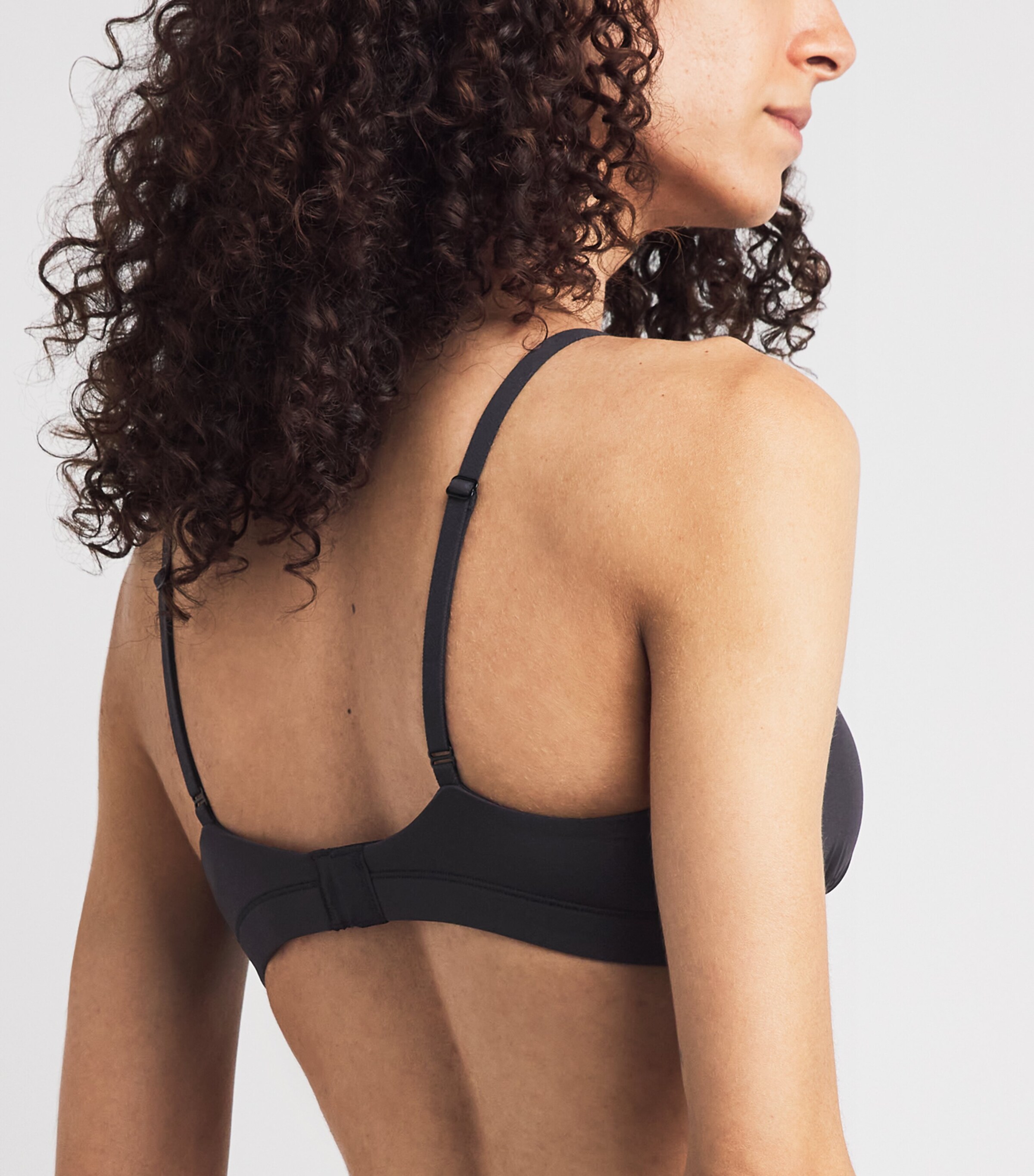 Skims Womens Fits Everybody Crossover Bralette Onyx Image 3