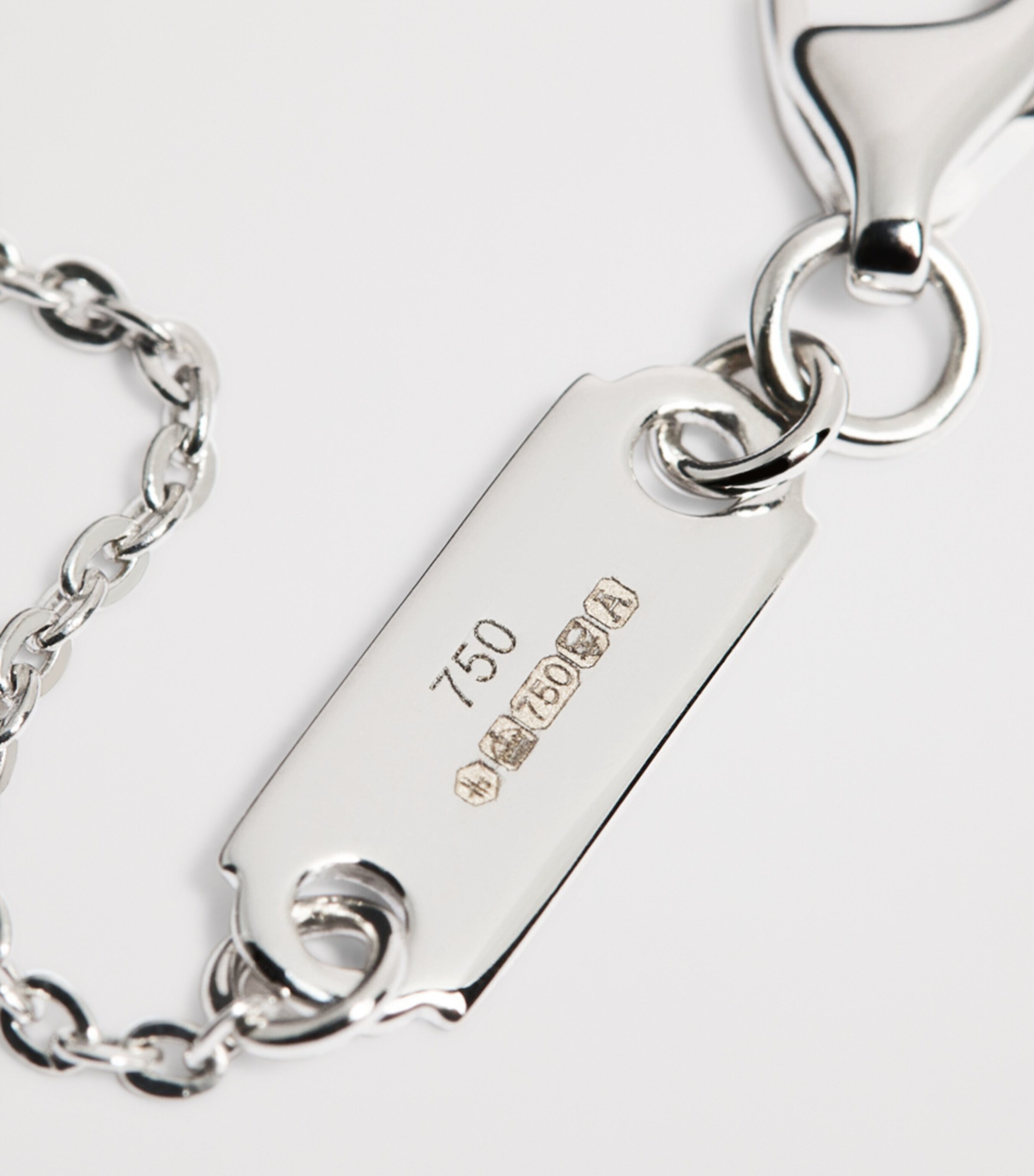 Yellow Gold and Diamond Pendant Necklace (0.75ct) YELLOW GOLD Image 4