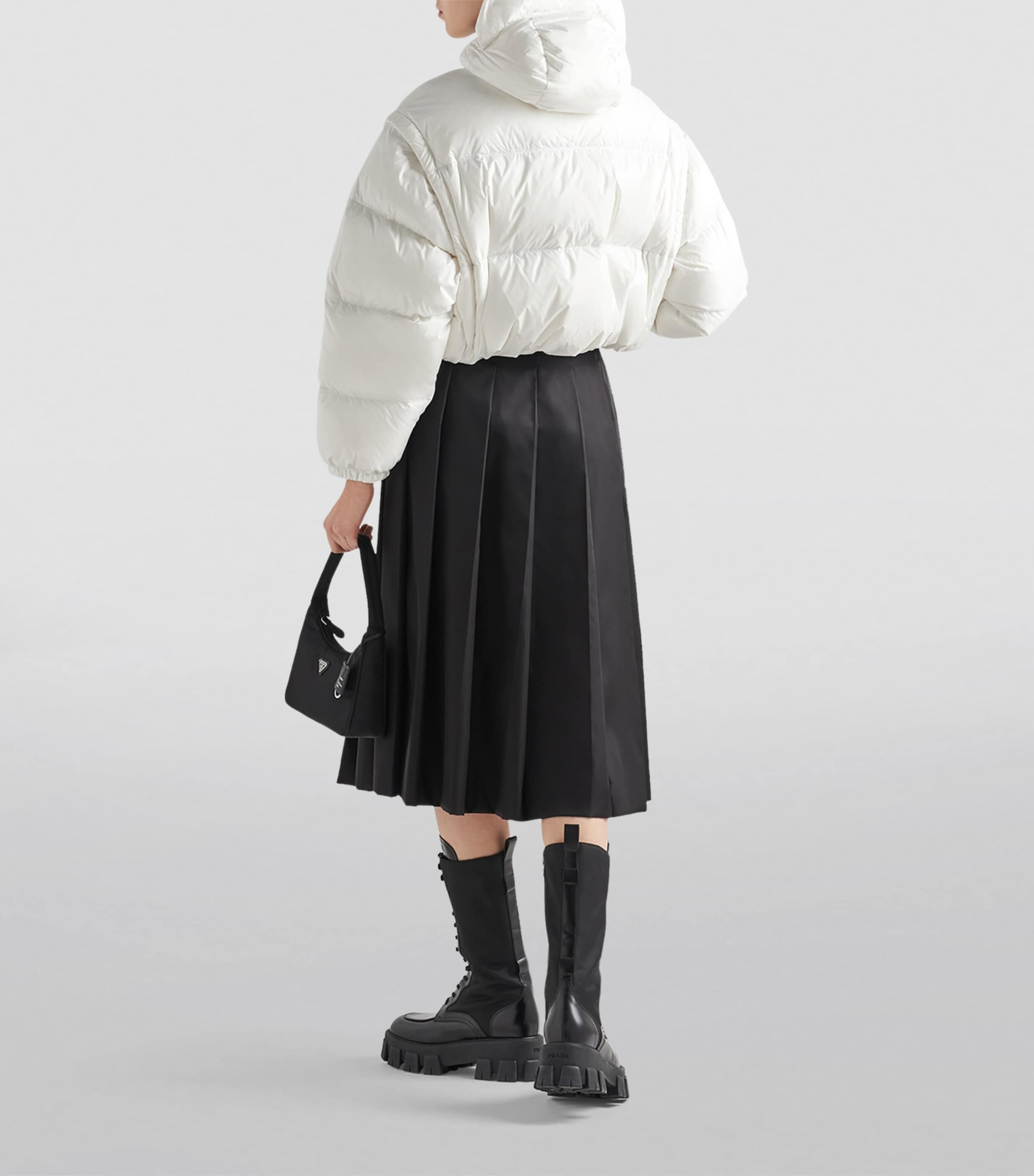 Crop Re-Nylon Puffer Jacket F0009 Image 4