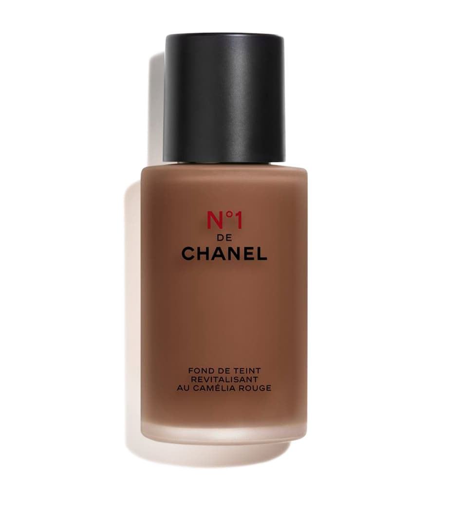 N°1 DE CHANEL Revitalizing Foundation NUDE 19 Image 1