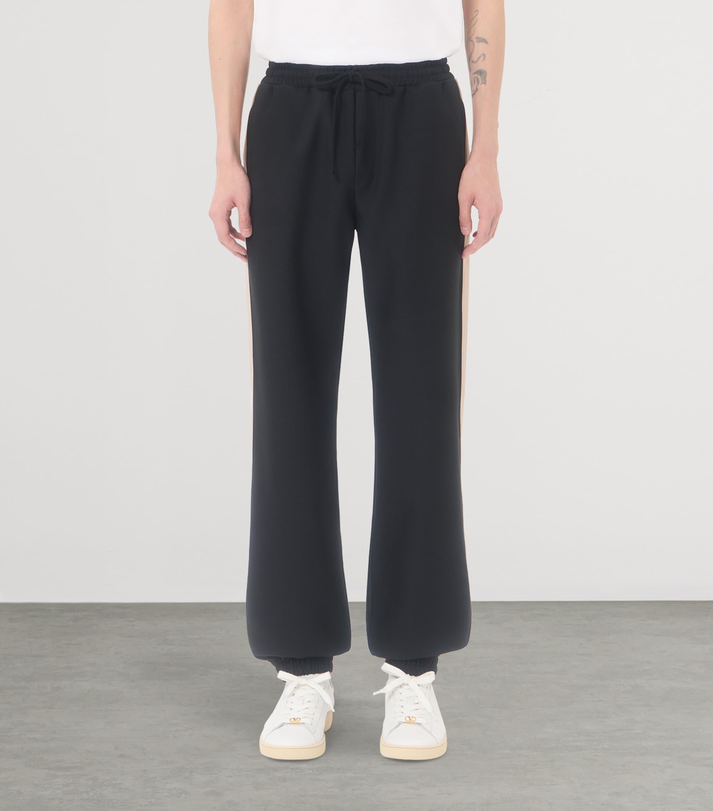 Valentino Garavani Mens Jersey VGold Sweatpants Image 2