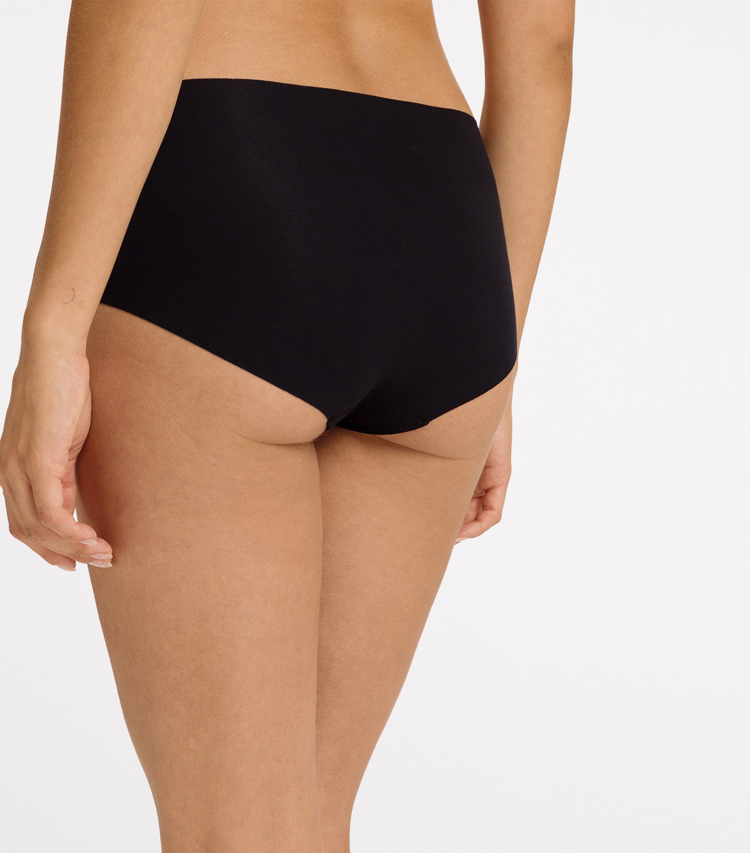 Invisible Cotton Maxi Briefs BLACK Image 4