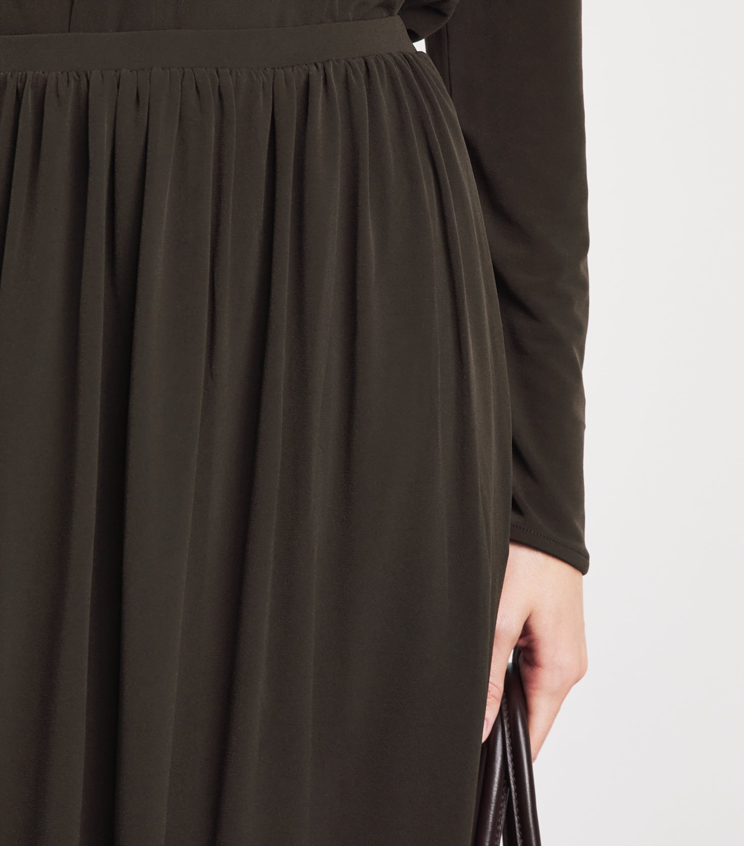 Vince Womens Bubble Midi Skirt Smoked Truffle Image 3