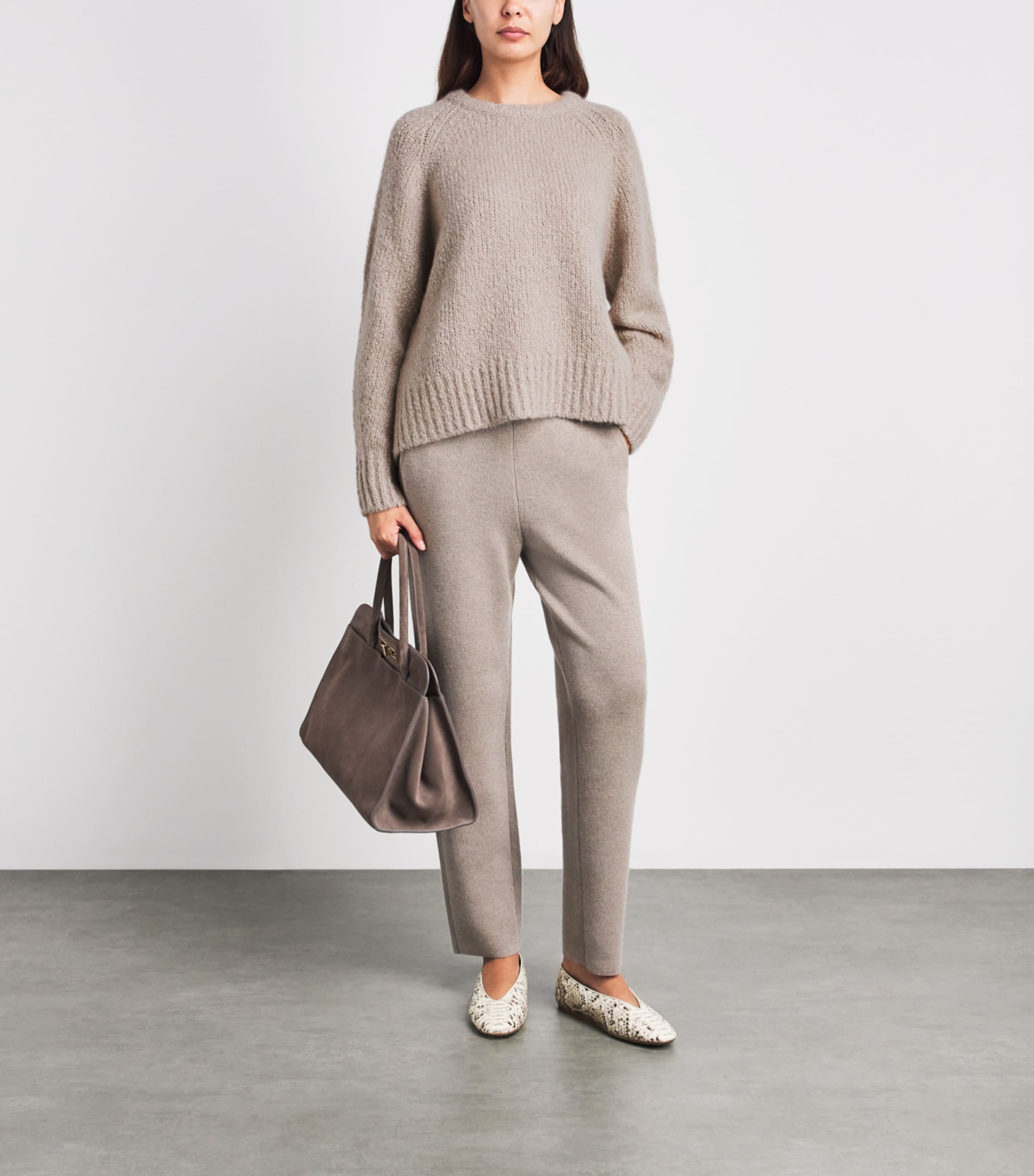 arch 4 Womens Cashmere-Silk Behati Chunky Sweater Alabaster Image 2