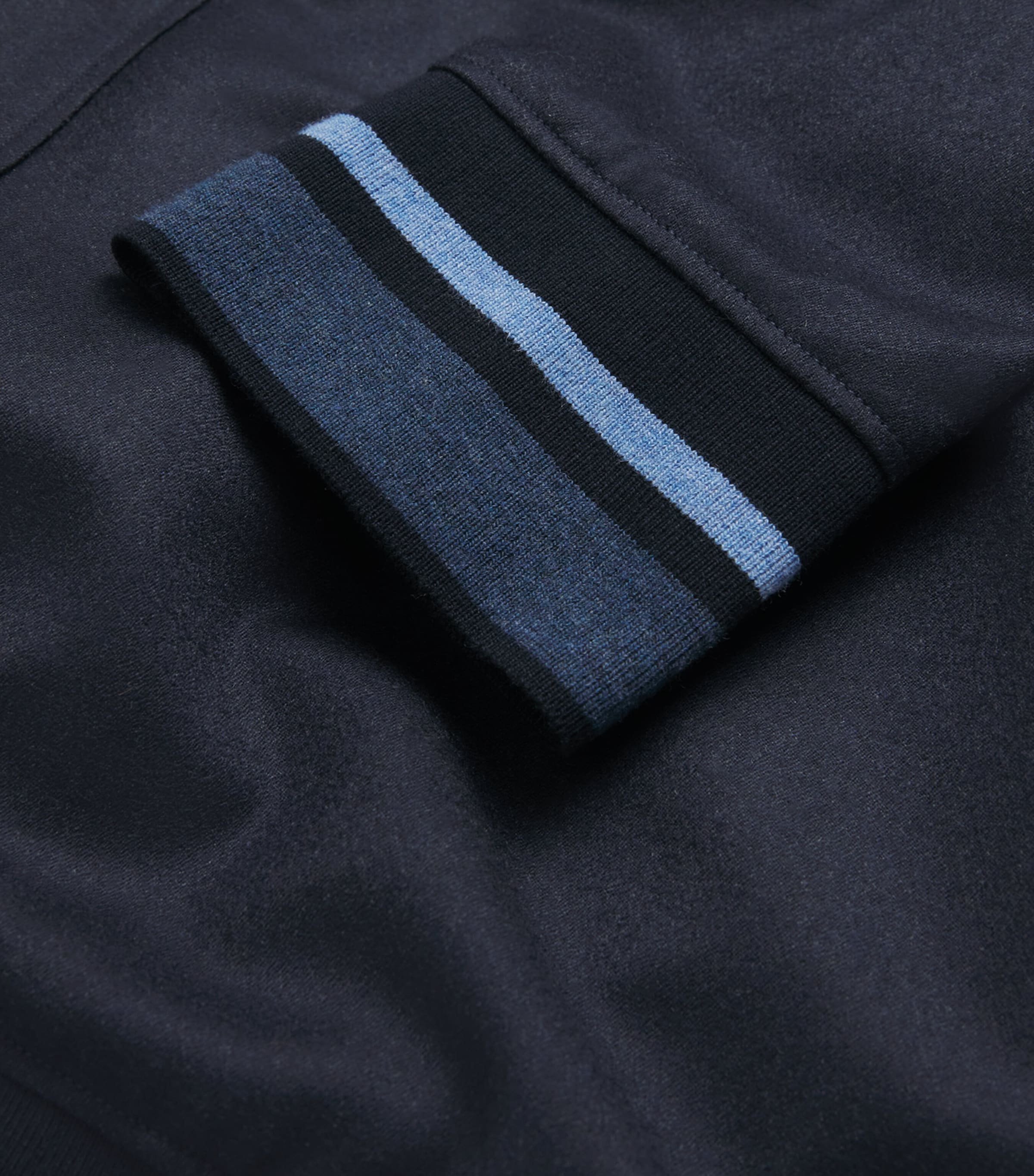 Cotton Casual-Fit Shirt 47B_NAVY Image 5