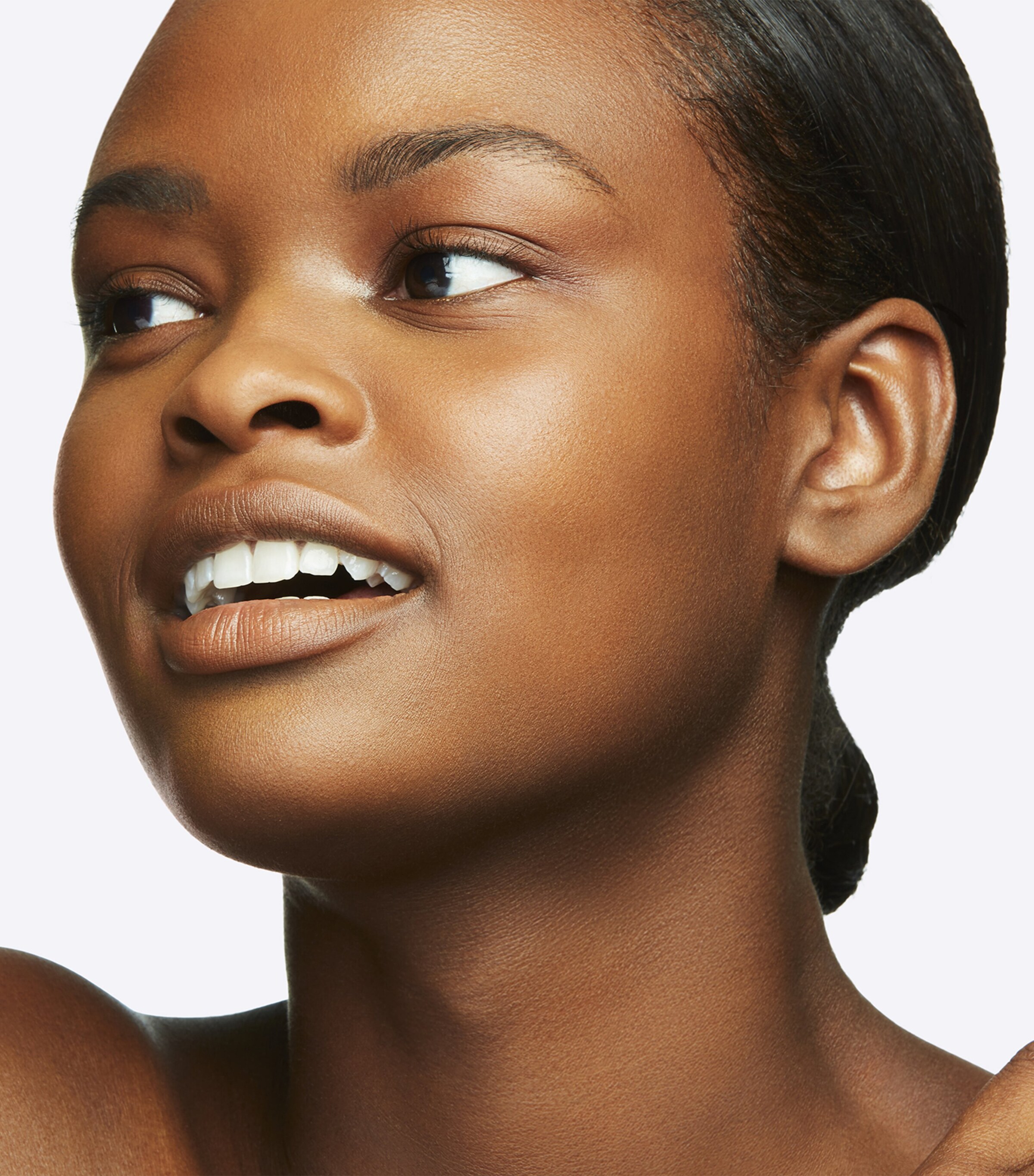 Studio Tech Foundation NW45 Image 7