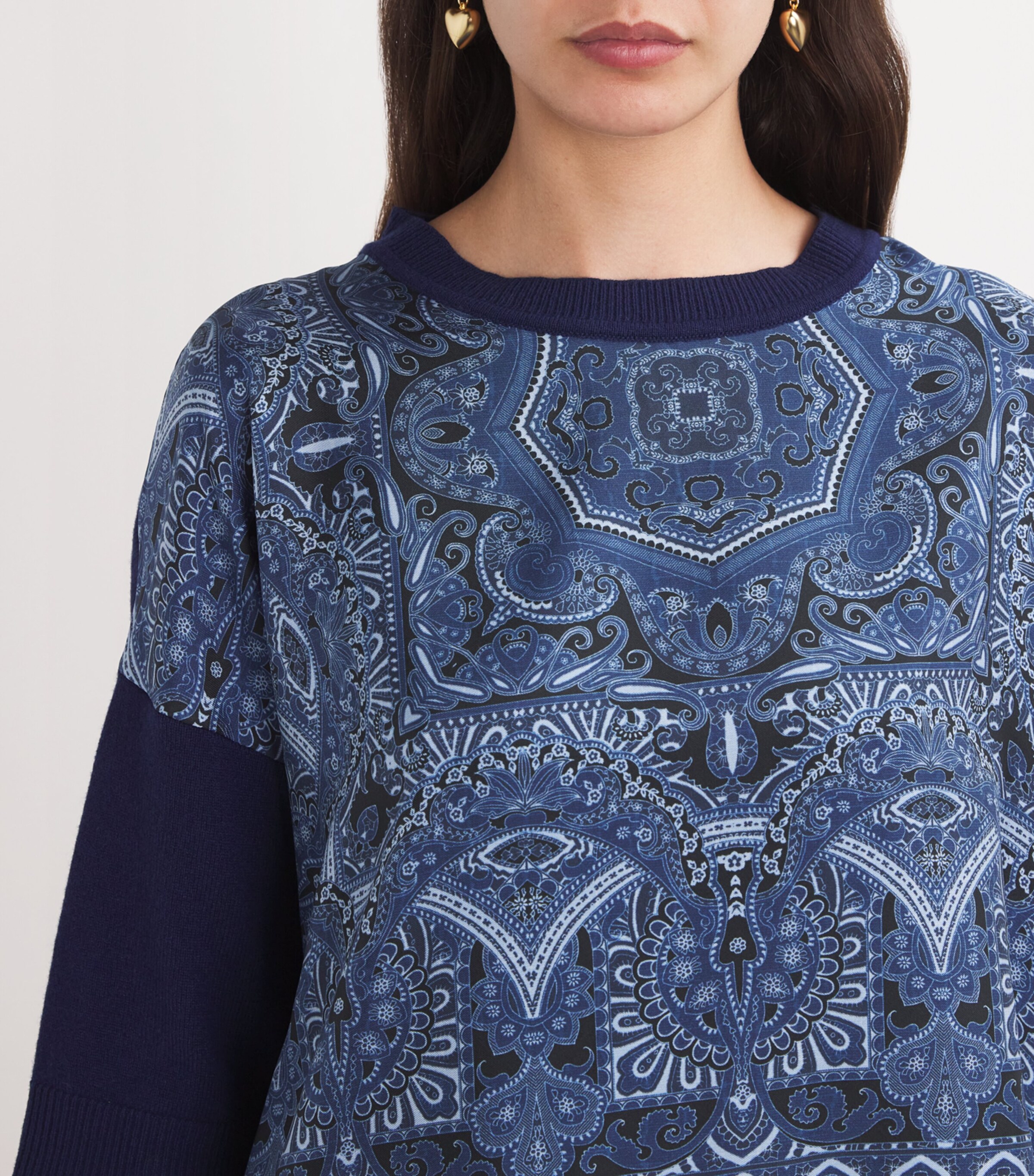 Wool-Blend Printed Sweater B4401 Image 6