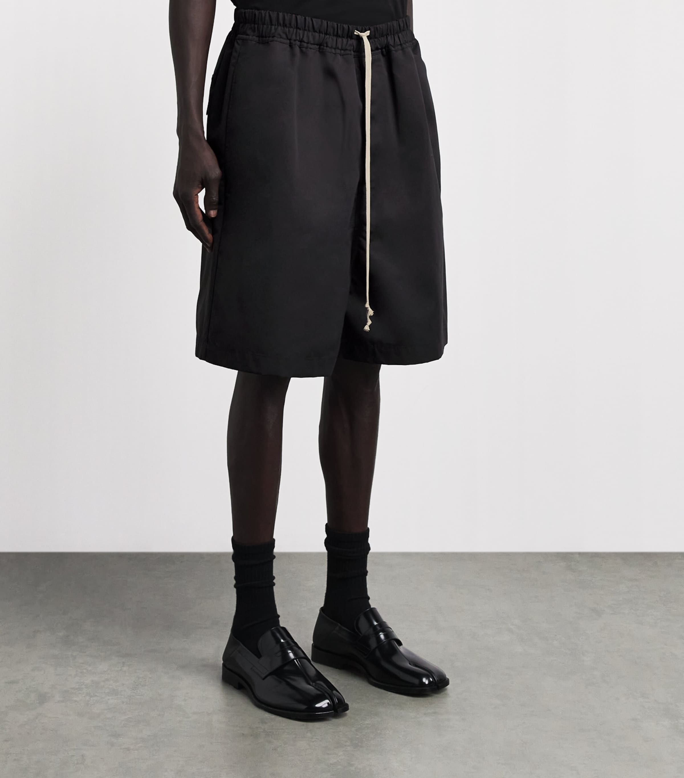 Rick Owens Mens Faun Drawstring Shorts Black Image 4