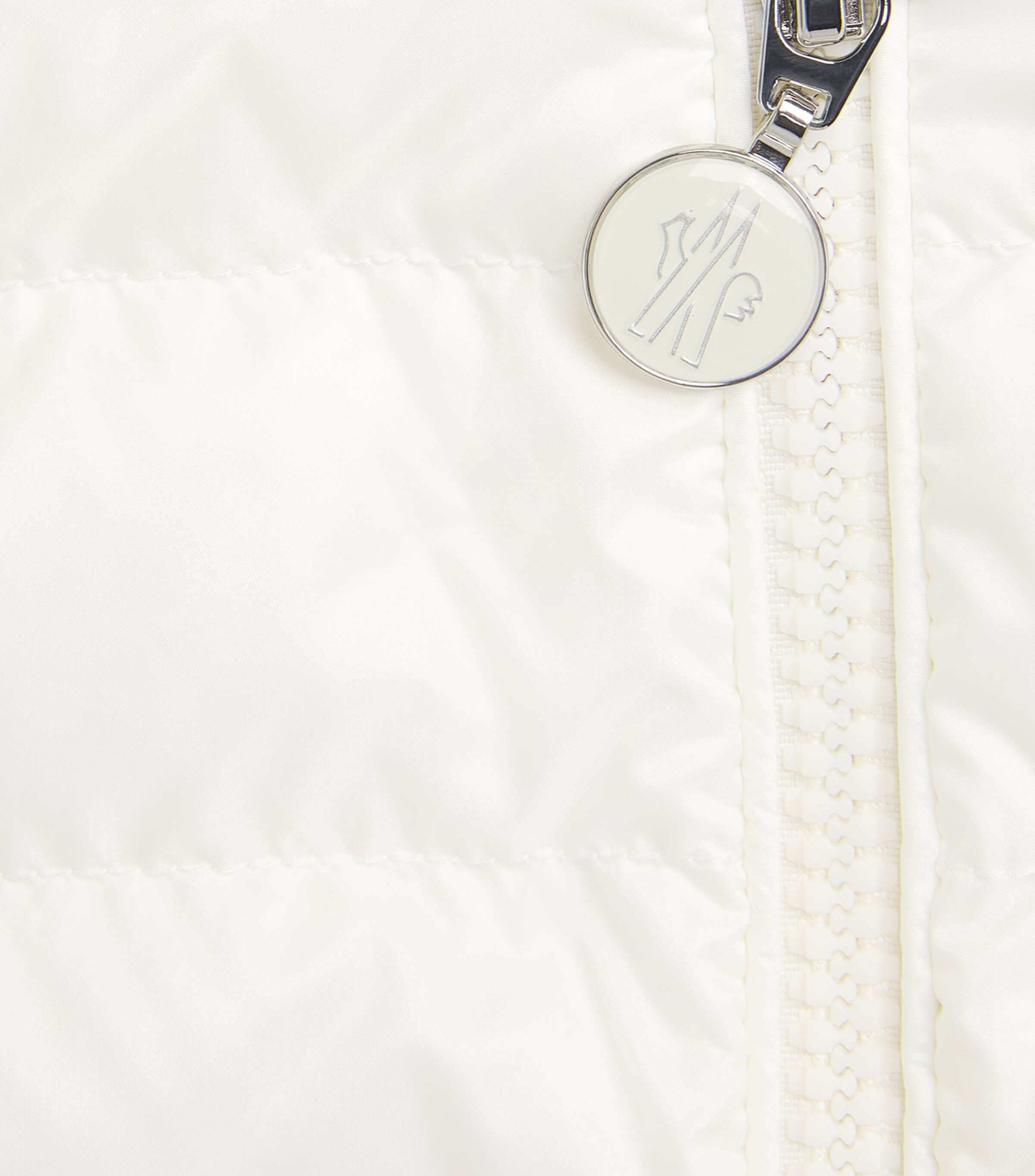 ダウンジャケット・コート MONCLER WOMEN Igens Down Gilet White MONCLER WOMEN Igens Down Gilet White – MAISONDEFASHION.COM