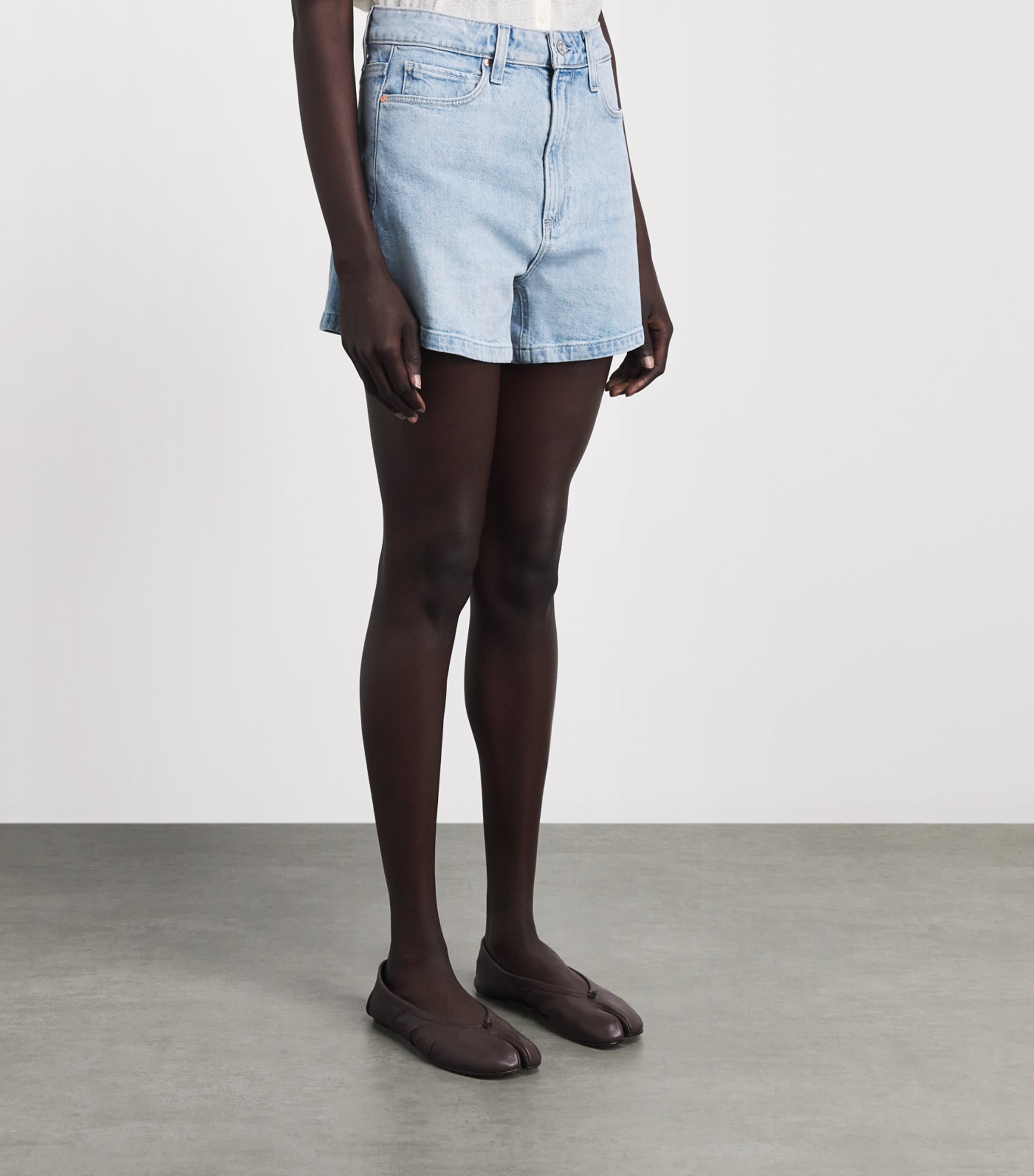 PAIGE Womens Dani High-Rise Denim Shorts Harmonie Image 4