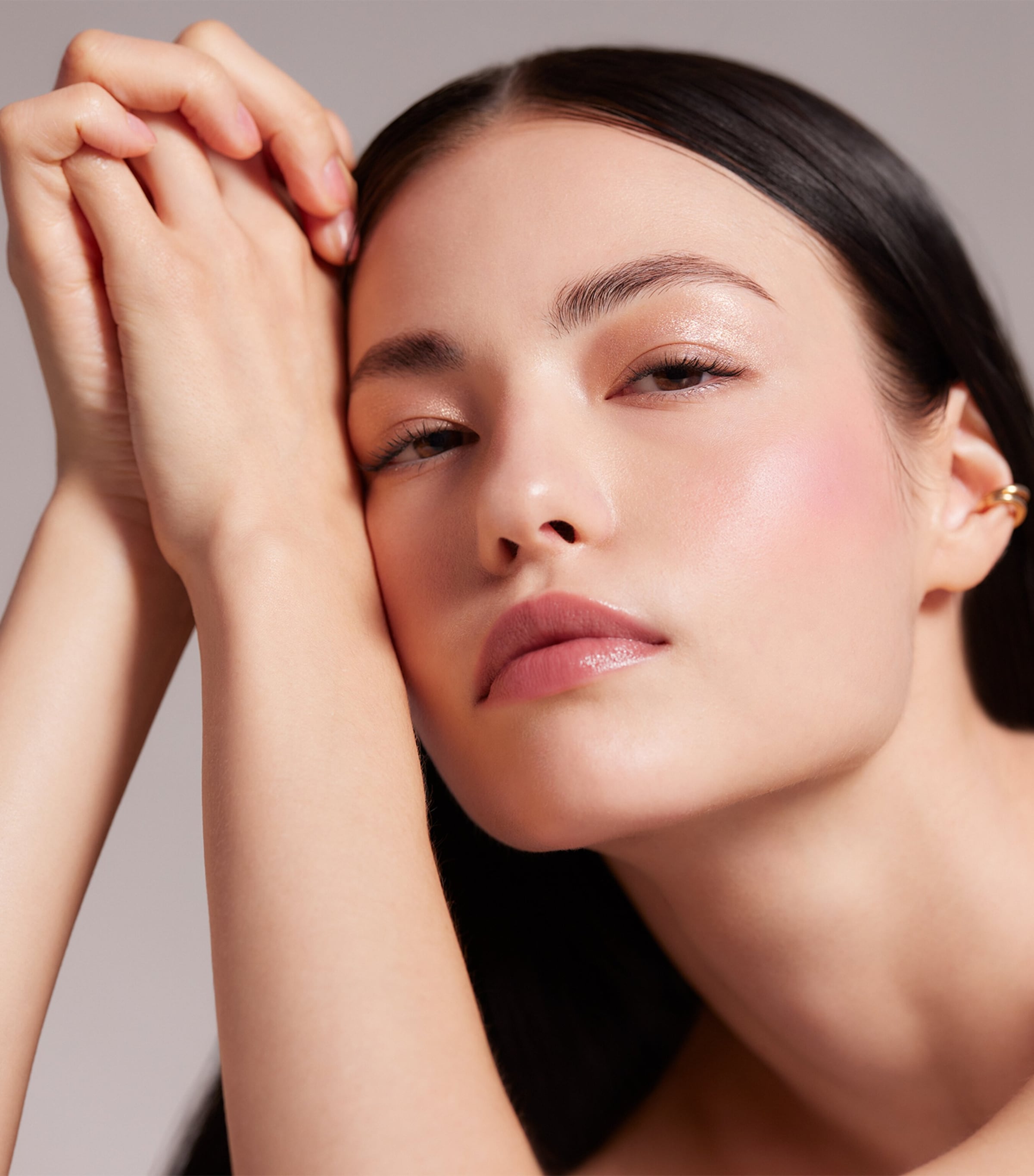 Suqqu The Liquid Foundation E Image 3