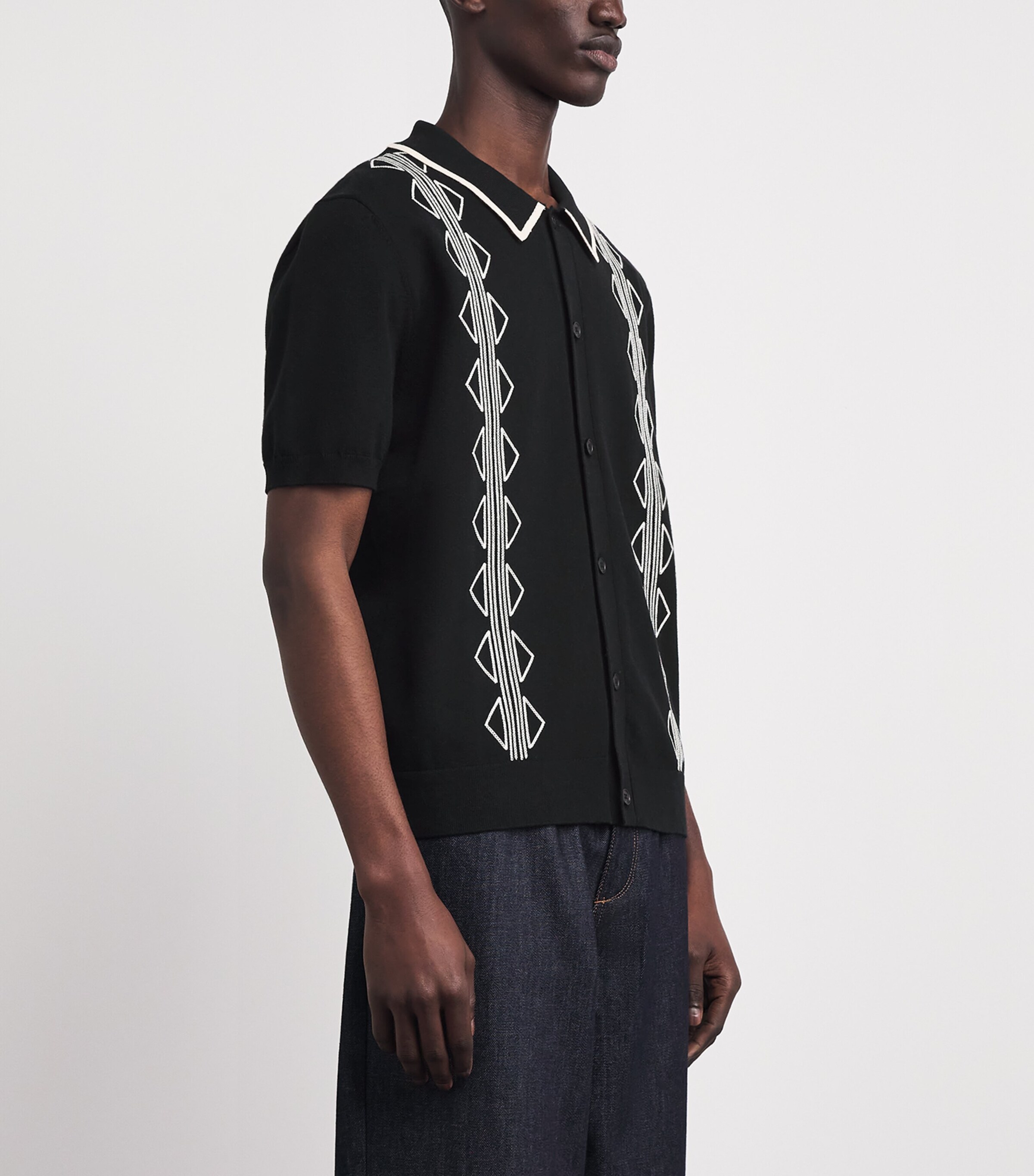 Wax London Mens Cotton-Blend Embroidered Tellaro Shirt Black / Ecru Image 4