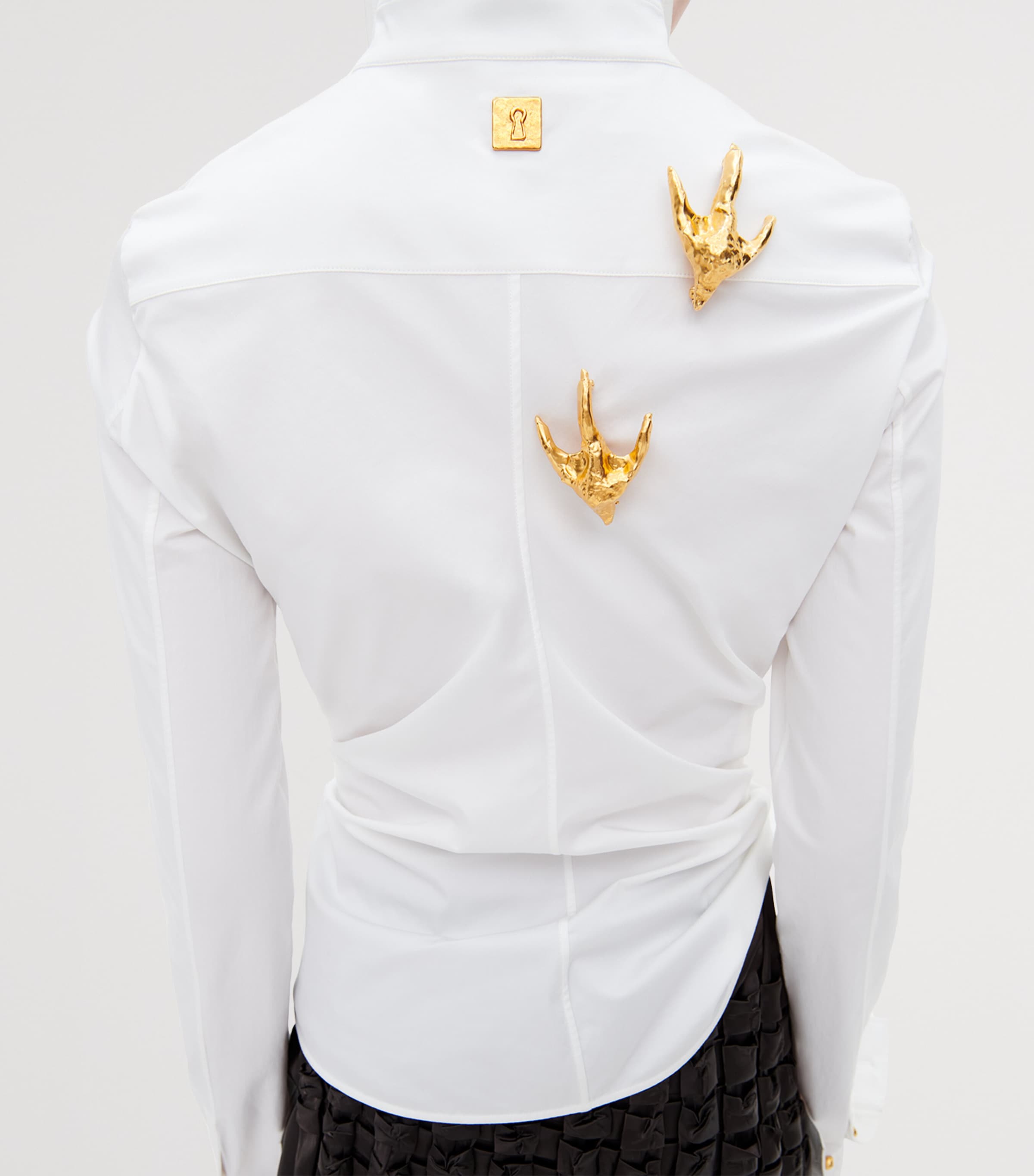 Schiaparelli Bird Claw Brooch Opaque Gold Image 3