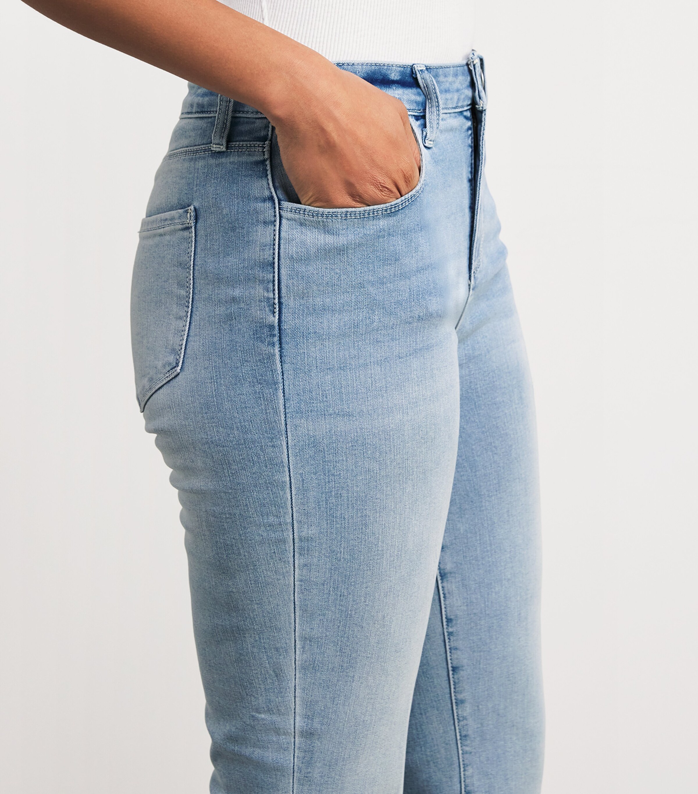 L'Agence Womens Kendra Cropped Flare Jeans Dorian Dori Image 6