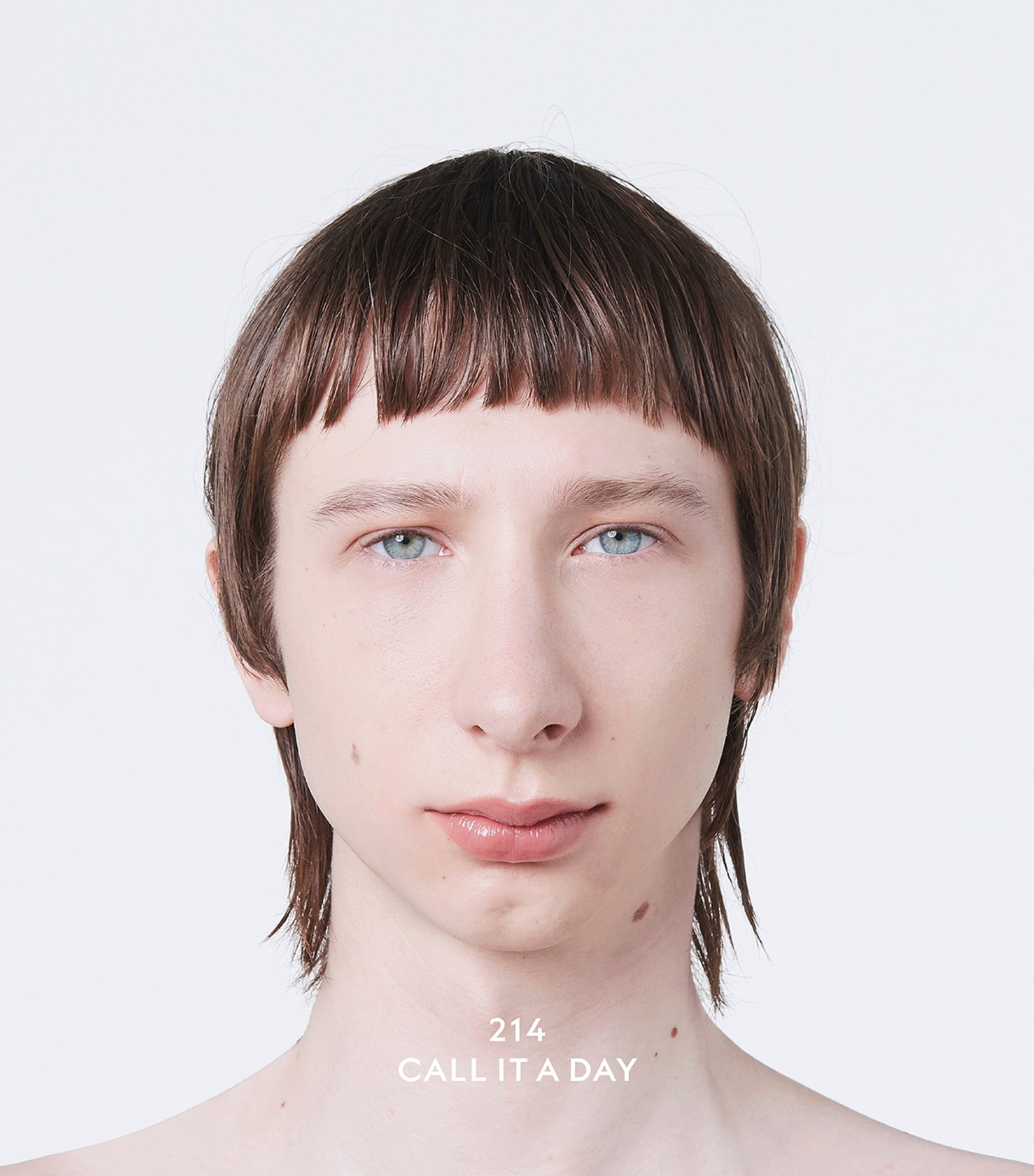 Gucci’s Rouge de Beauté Brillant Glow & Care Lip Colour 214 Image 4