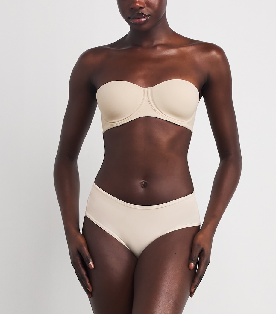 Fits Everybody Strapless Bra SAND Image 2