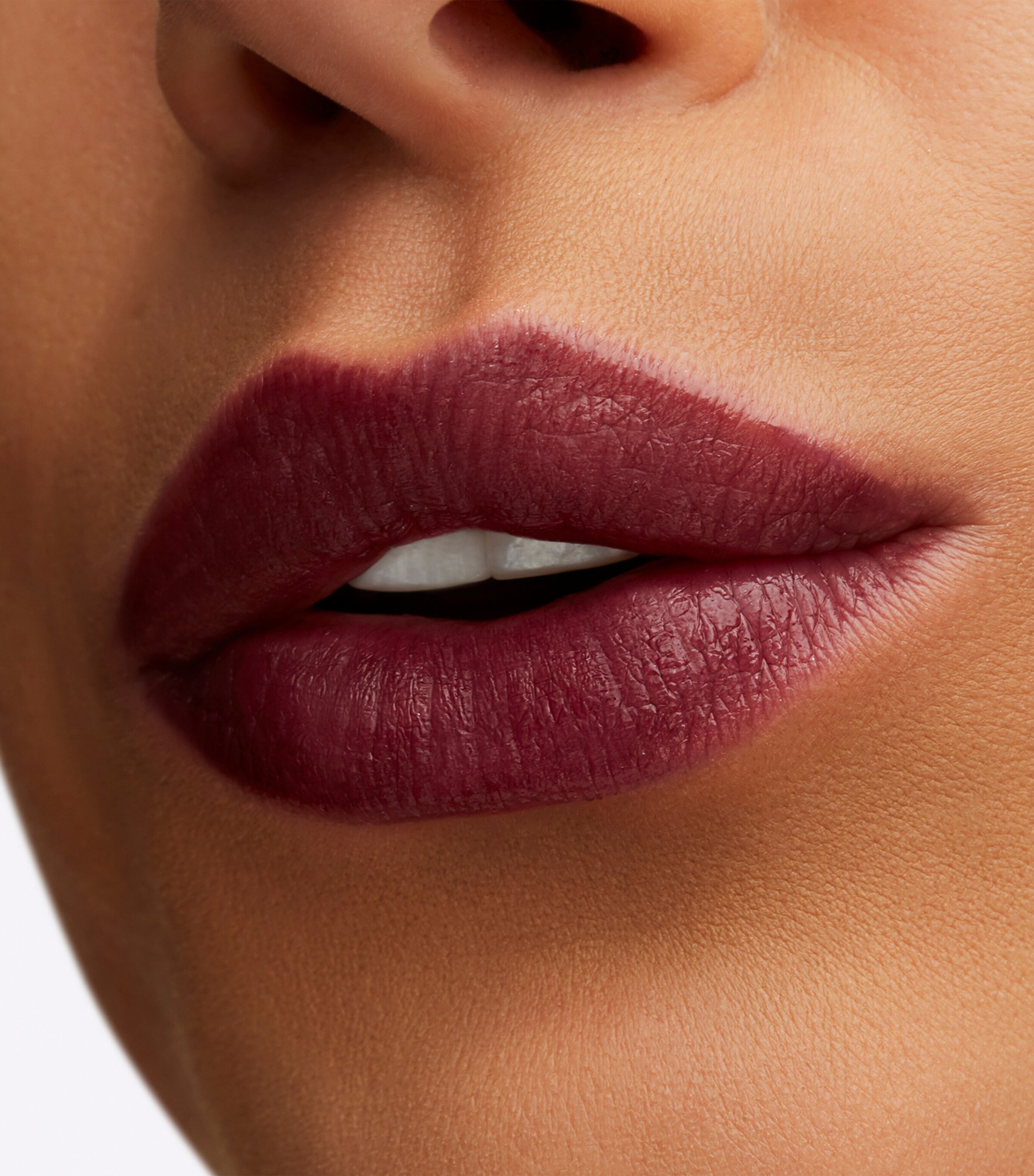 MAC Lustreglass Sheer-Shine Lipstick Succumb To Plum Image 6