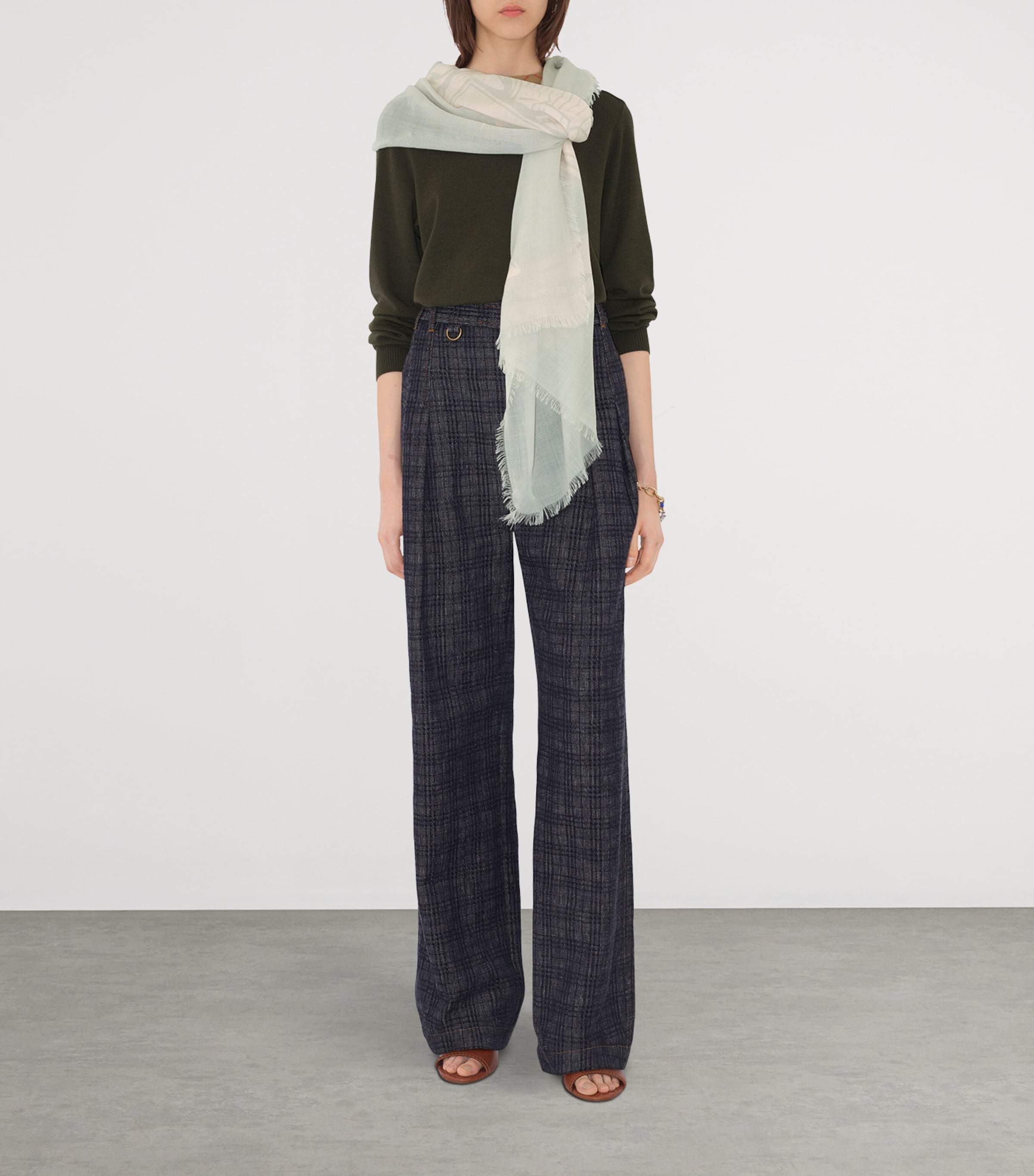 Wool Wide EKD Scarf MITTEN GREY Image 2