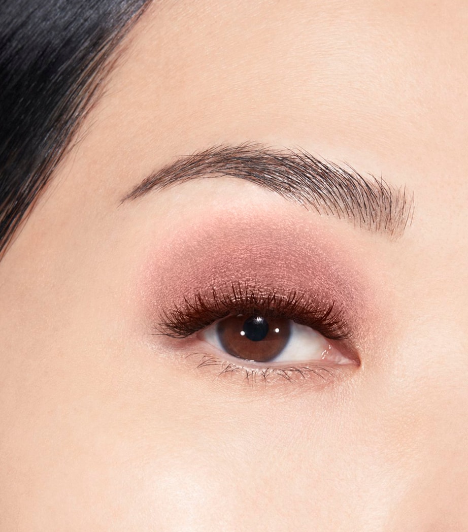 OMBRE ESSENTIELLE Multi-Use Longwearing Eyeshadow BRUN ROSE Image 6