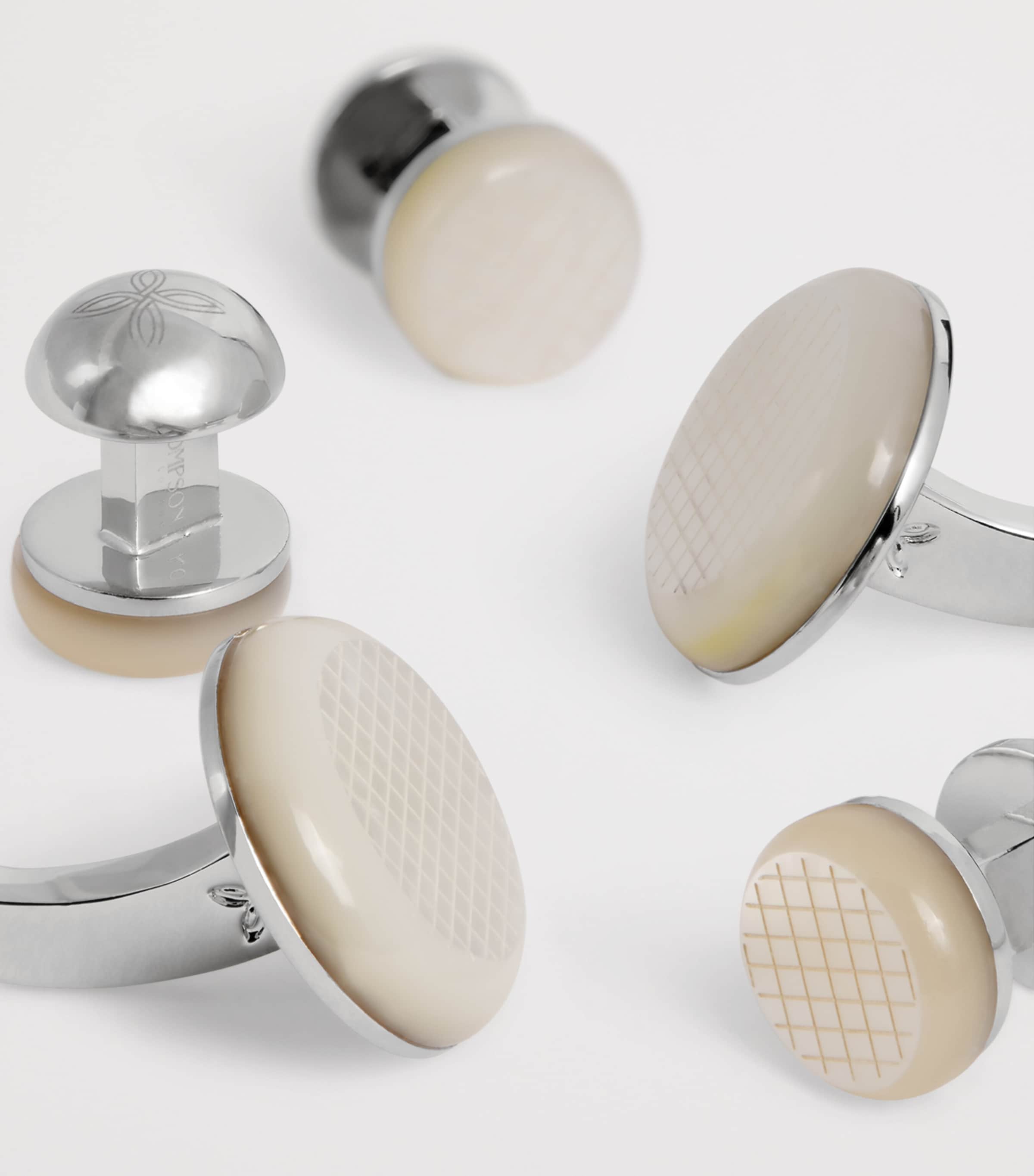 Thompson Mother-Of-Pearl Woven Round Cufflinks and Studs Set WHITE BRONZE Image 6