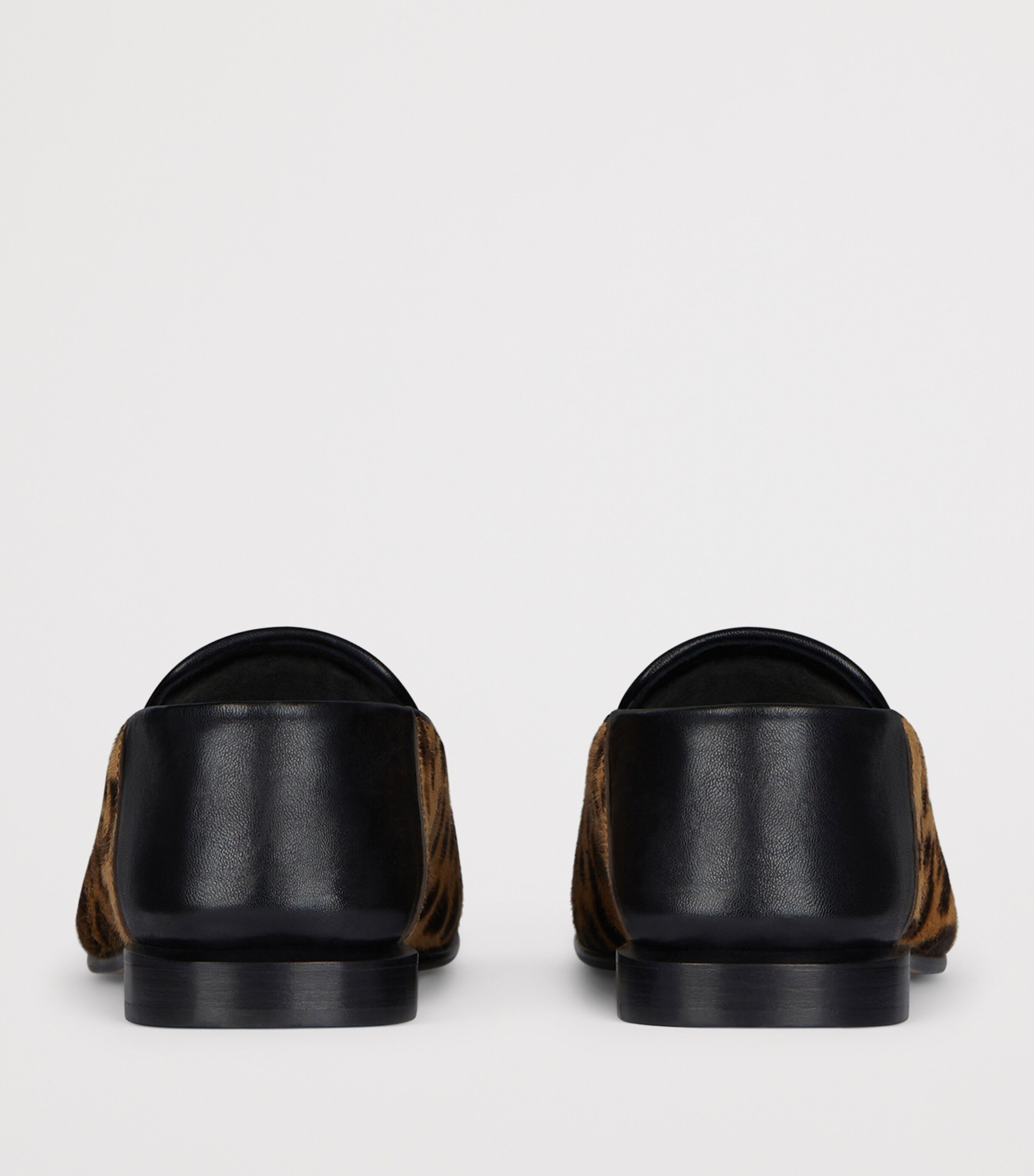 Leopard Print Label Loafers BLACK/BEIGE Image 4