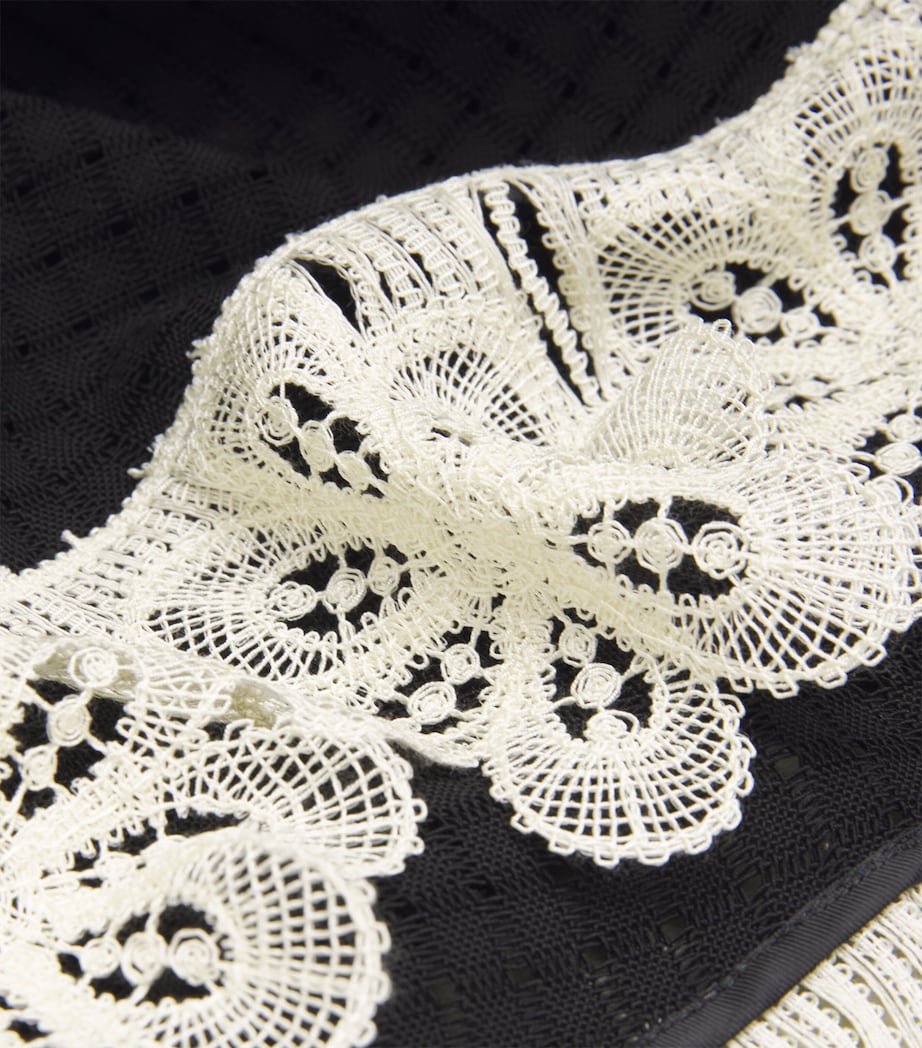 Crochet Lace-Trim La Scala Top BL01 SOLID Image 5