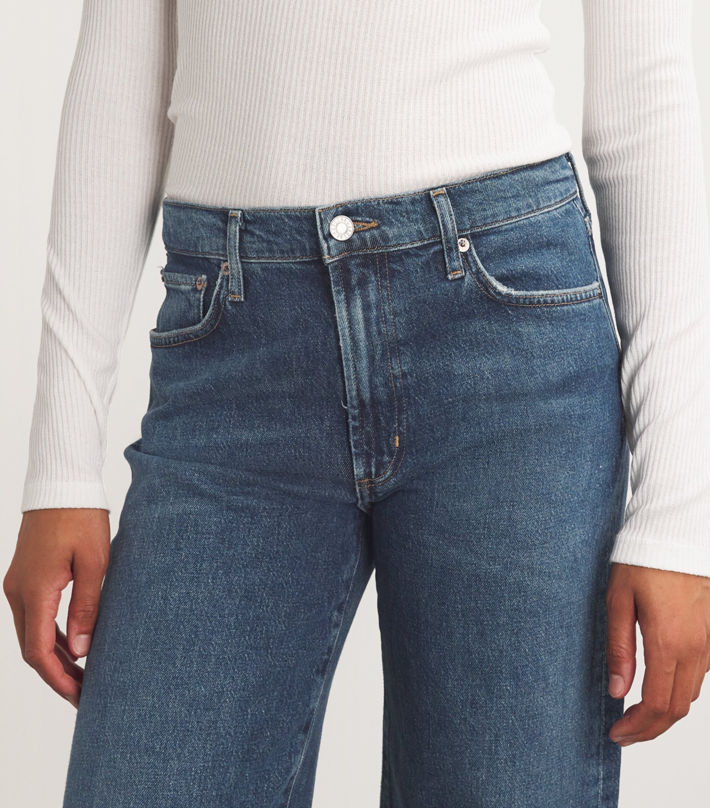 AGOLDE Womens Harper Mid-Rise Straight Jeans Tempo Image 6