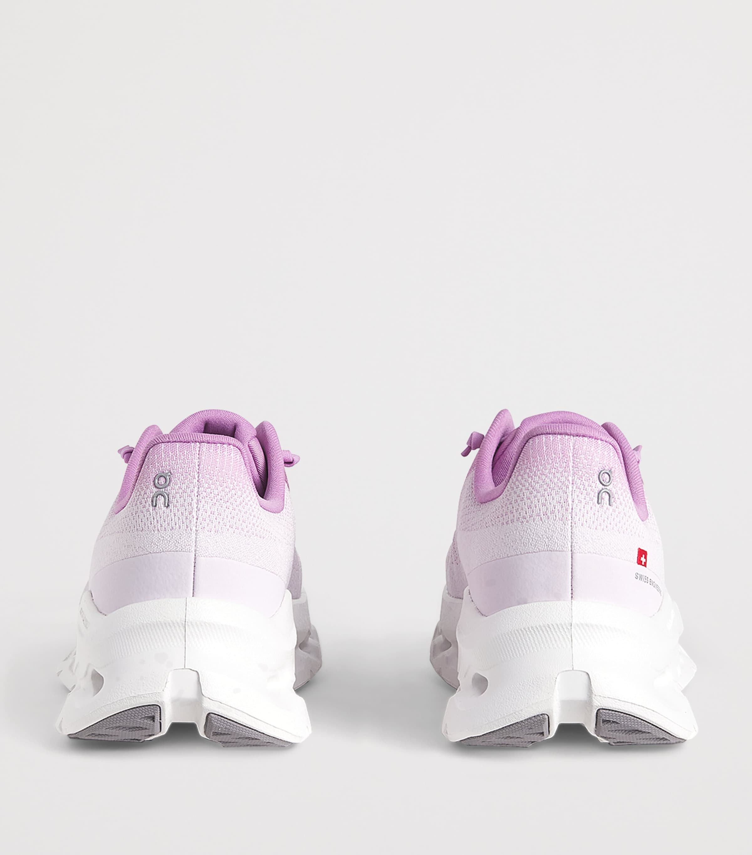 On Womens Cloudtilt Trainers Bloom/sakura Image 5
