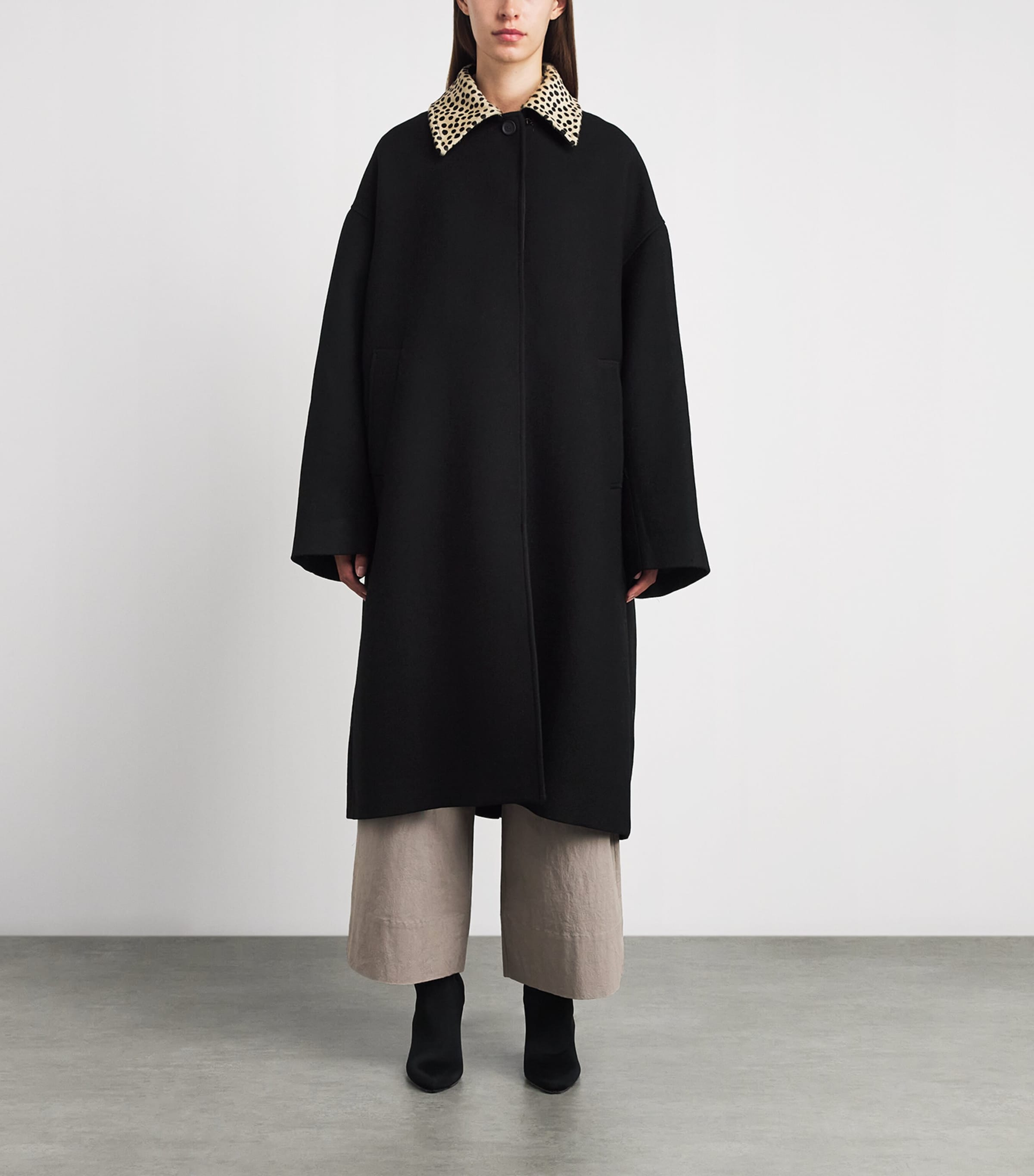 Róhe Womens Wool Cheetah-Collar Coat Black Image 4