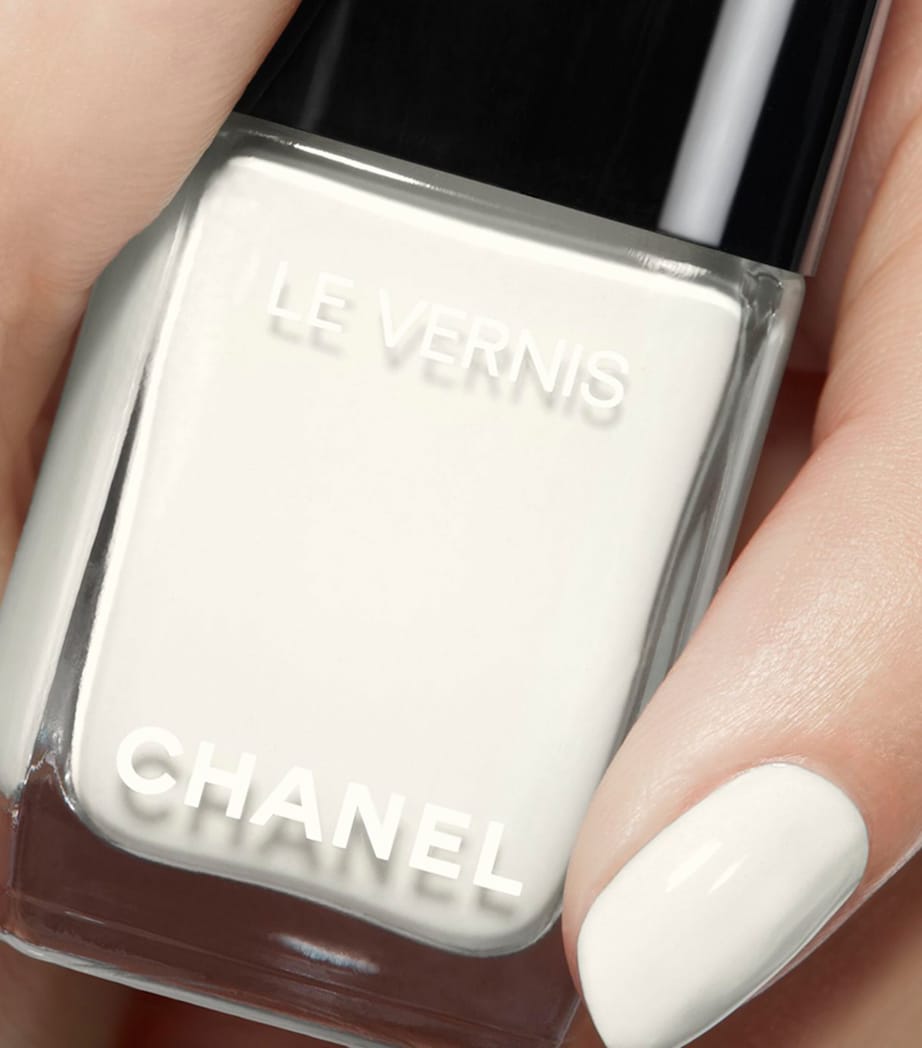 LE VERNIS Longwear Nail Colour 173 GLACIALE Image 4