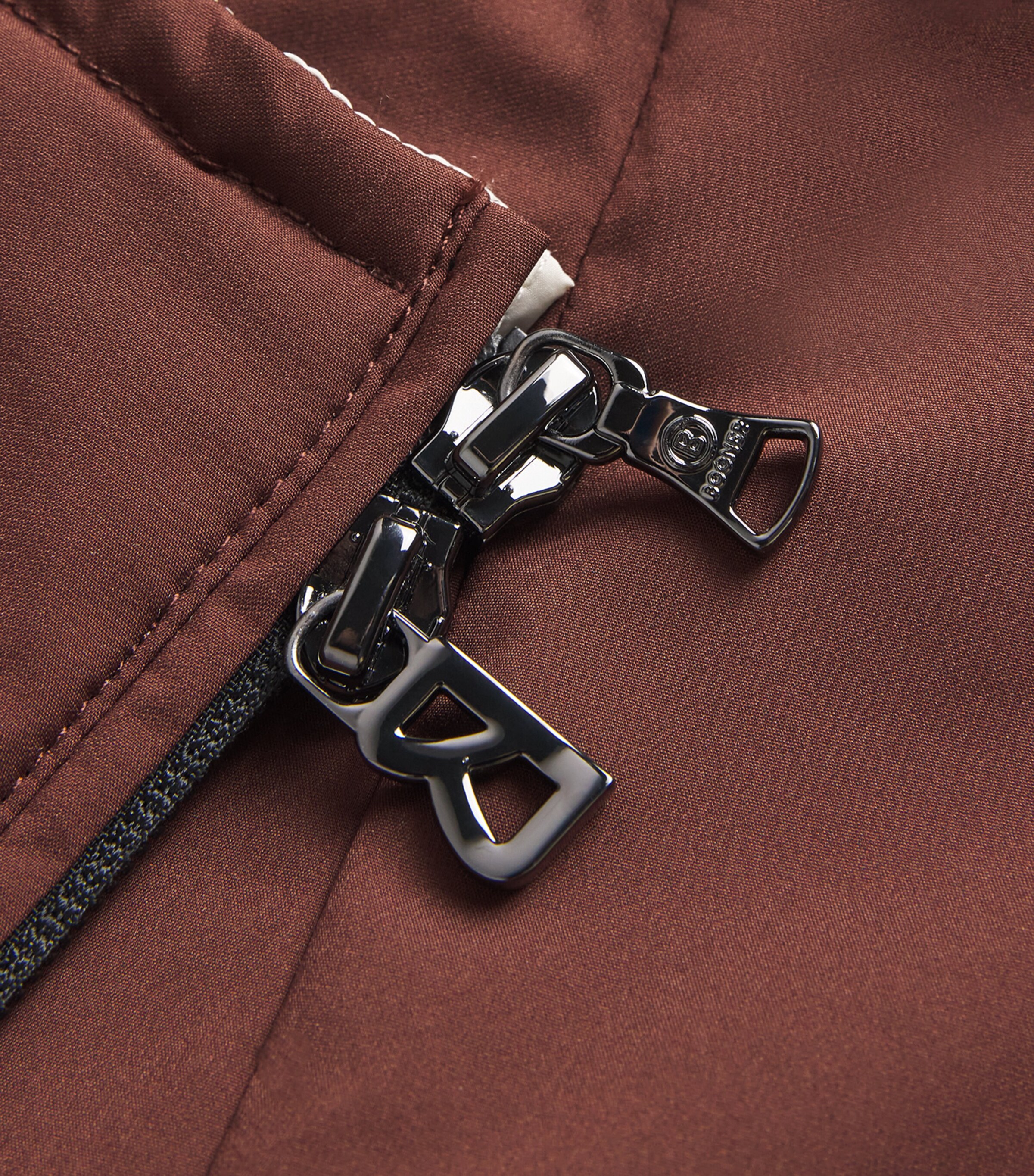 Bogner Mens Water-Repellent Conner Gilet Pinot Noir Image 5