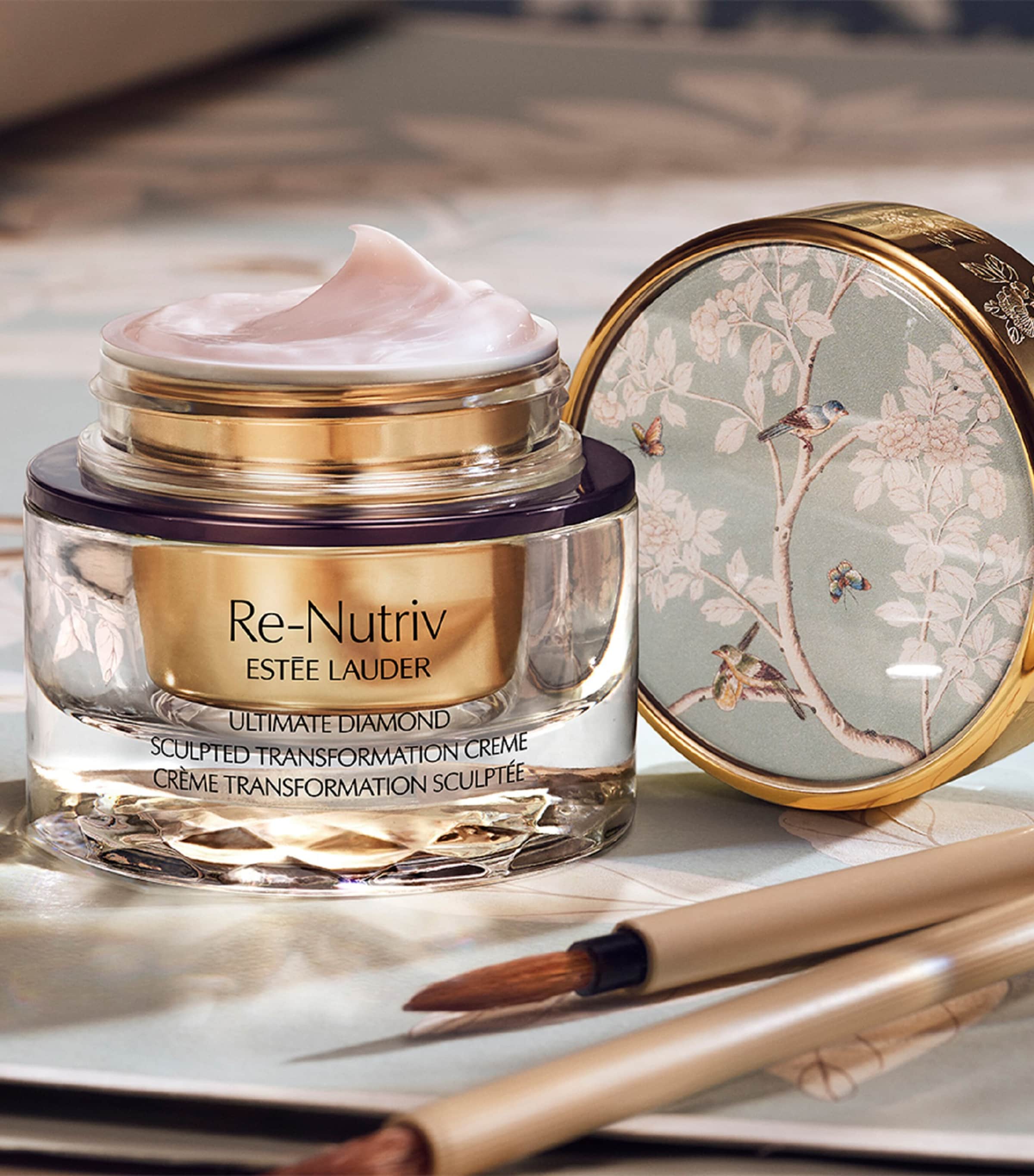 x Gracie Re-Nutriv Ultimate Diamond Transformative Sculpting Crème (50ml) NO COLOUR Image 5