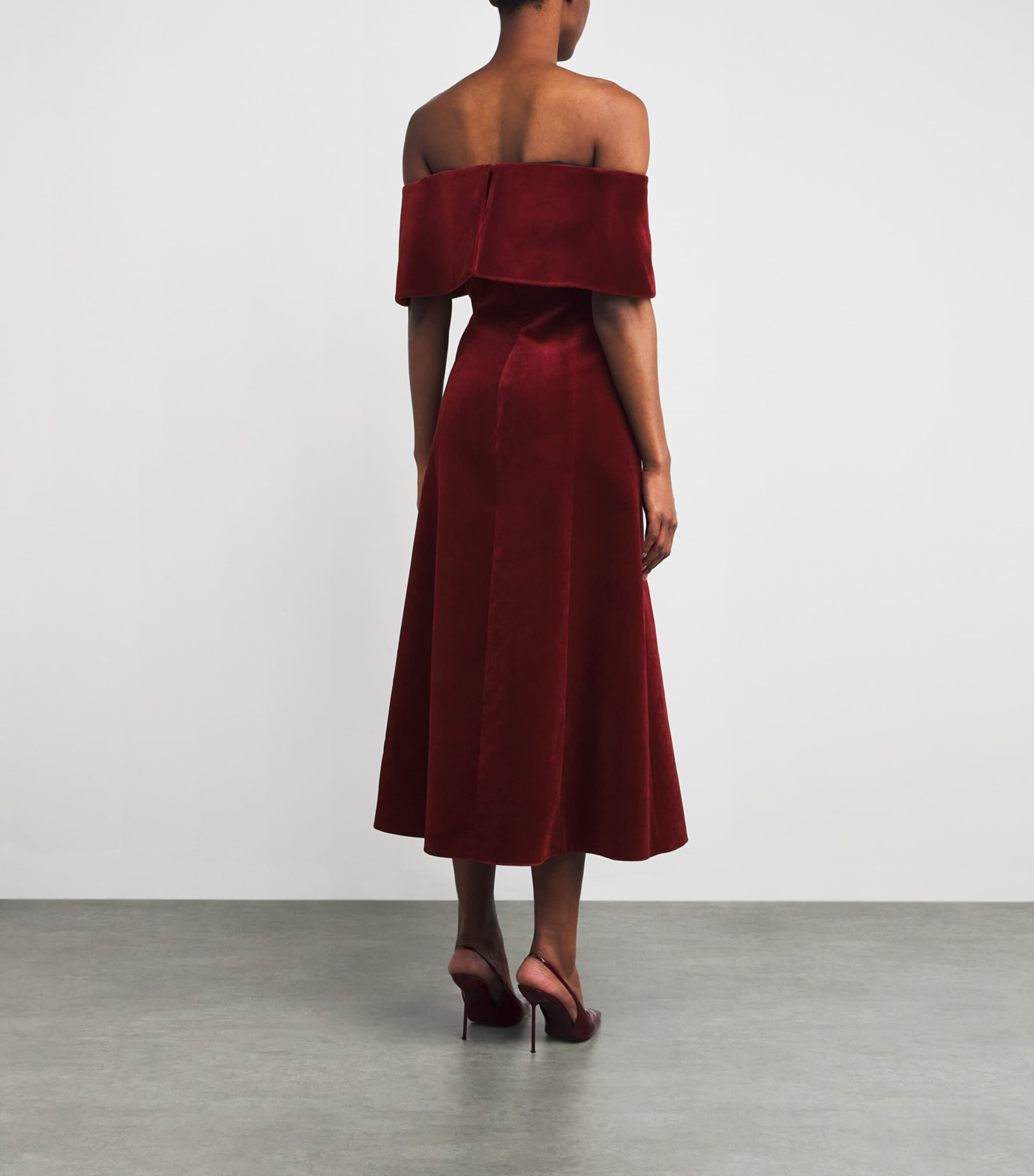 Velvet Off-The-Shoulder Midi Dress BURGUNDY Image 3