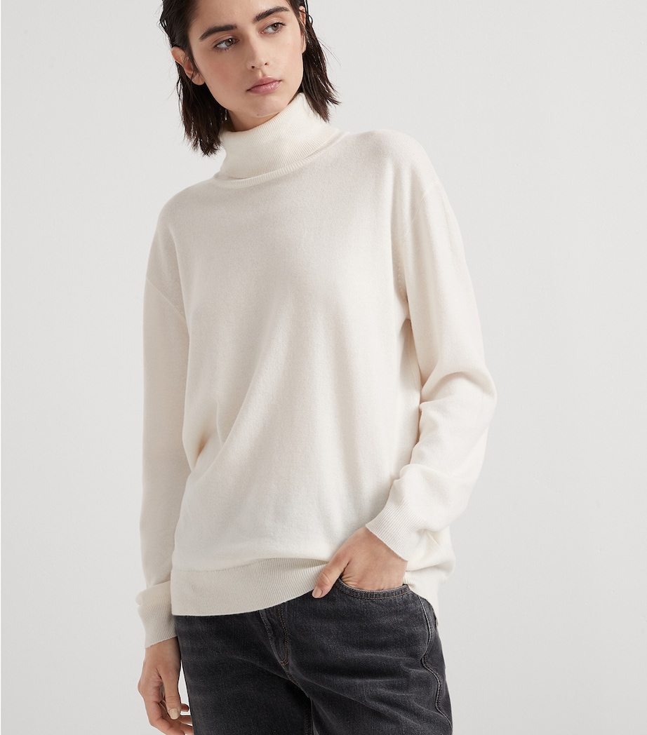 Cashmere Turtleneck Sweater C159 Image 2