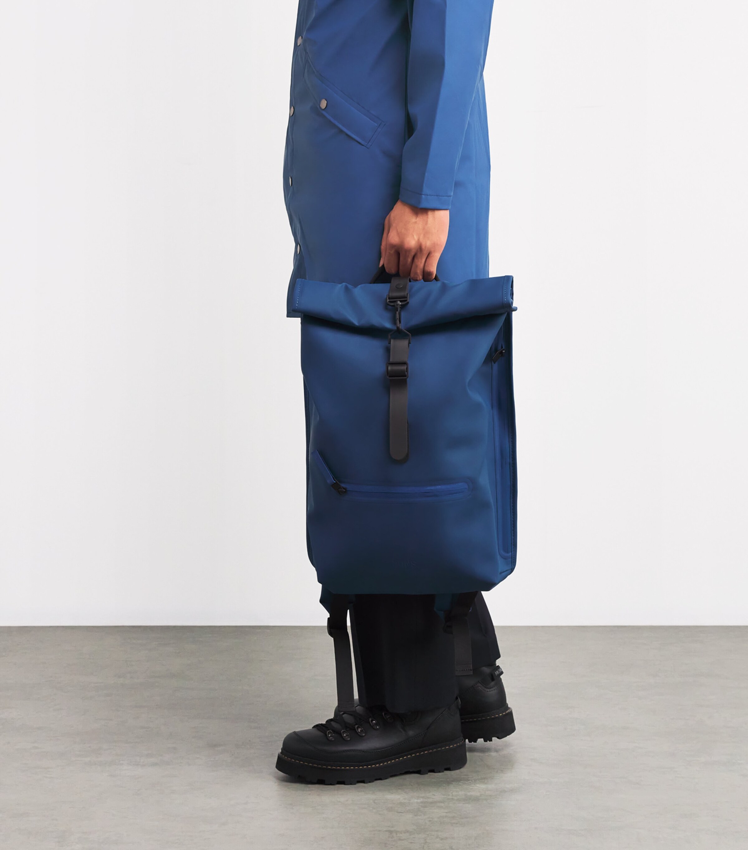 Waterproof Rolltop Backpack 109 PULSE Image 5