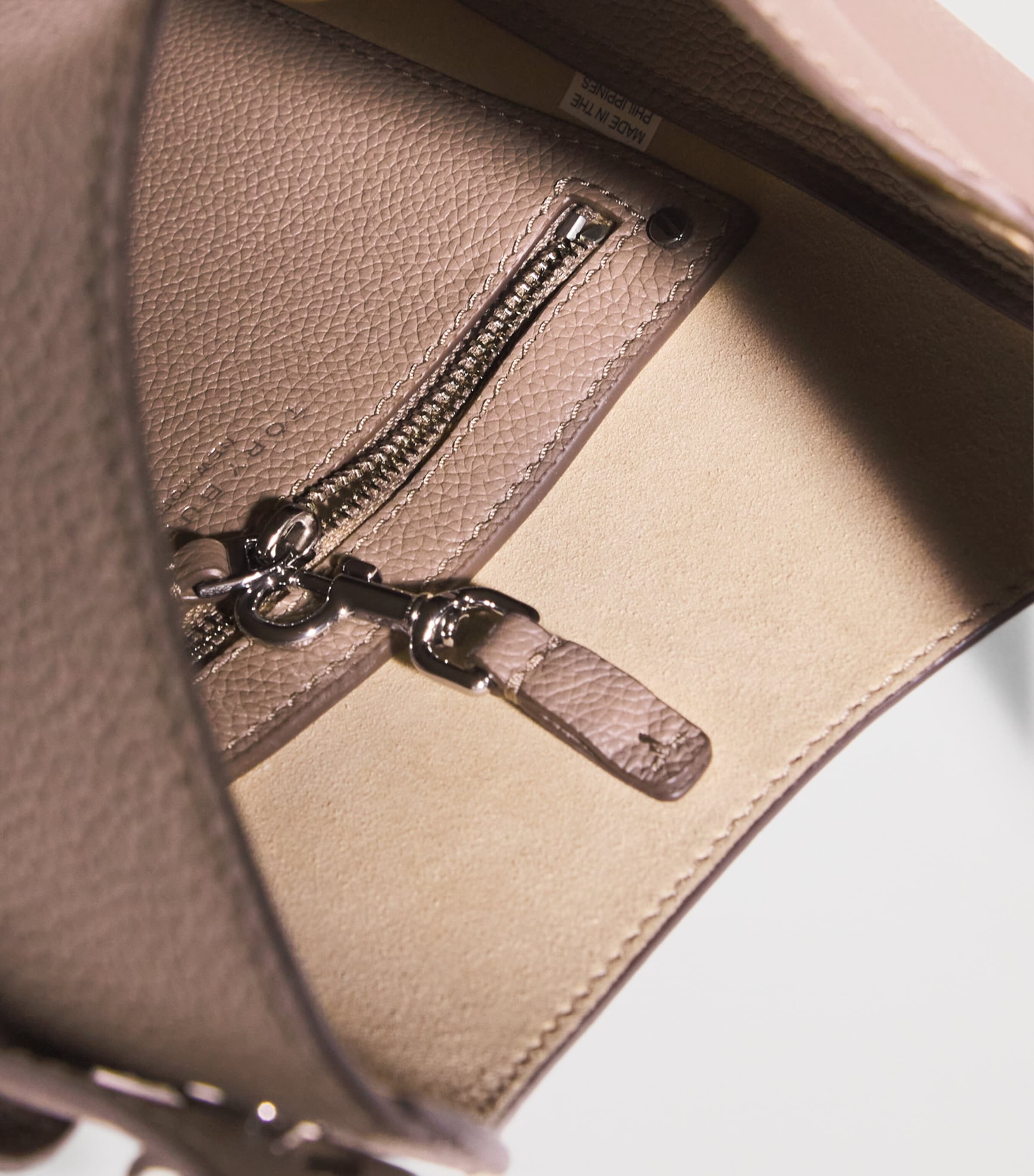 Small Leather Romy Shoulder Bag WILD MUSHROOM Image 4