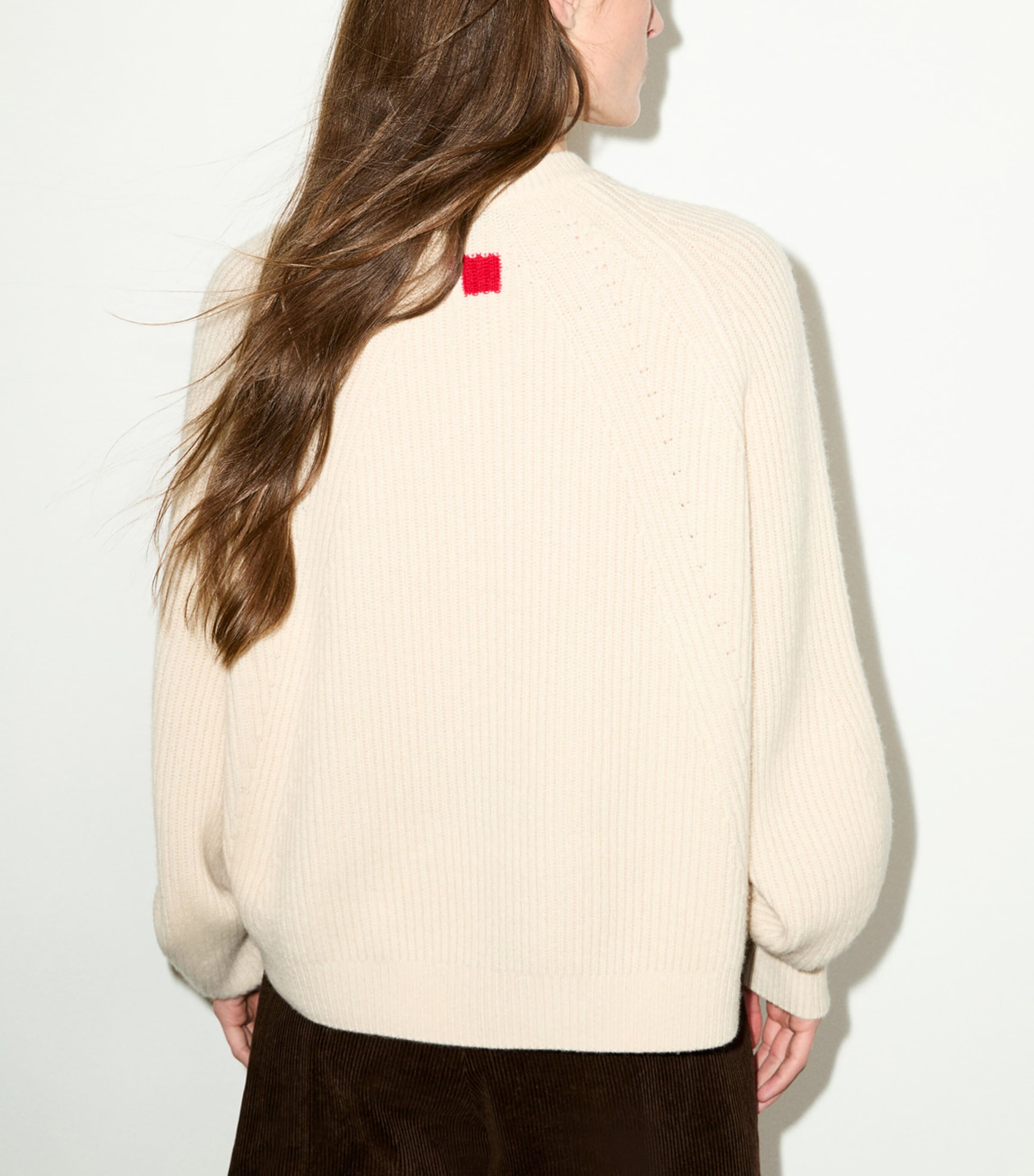 MAX&Co. Womens Wool-Cashmere Crew-Neck Sweater Camel Image 4