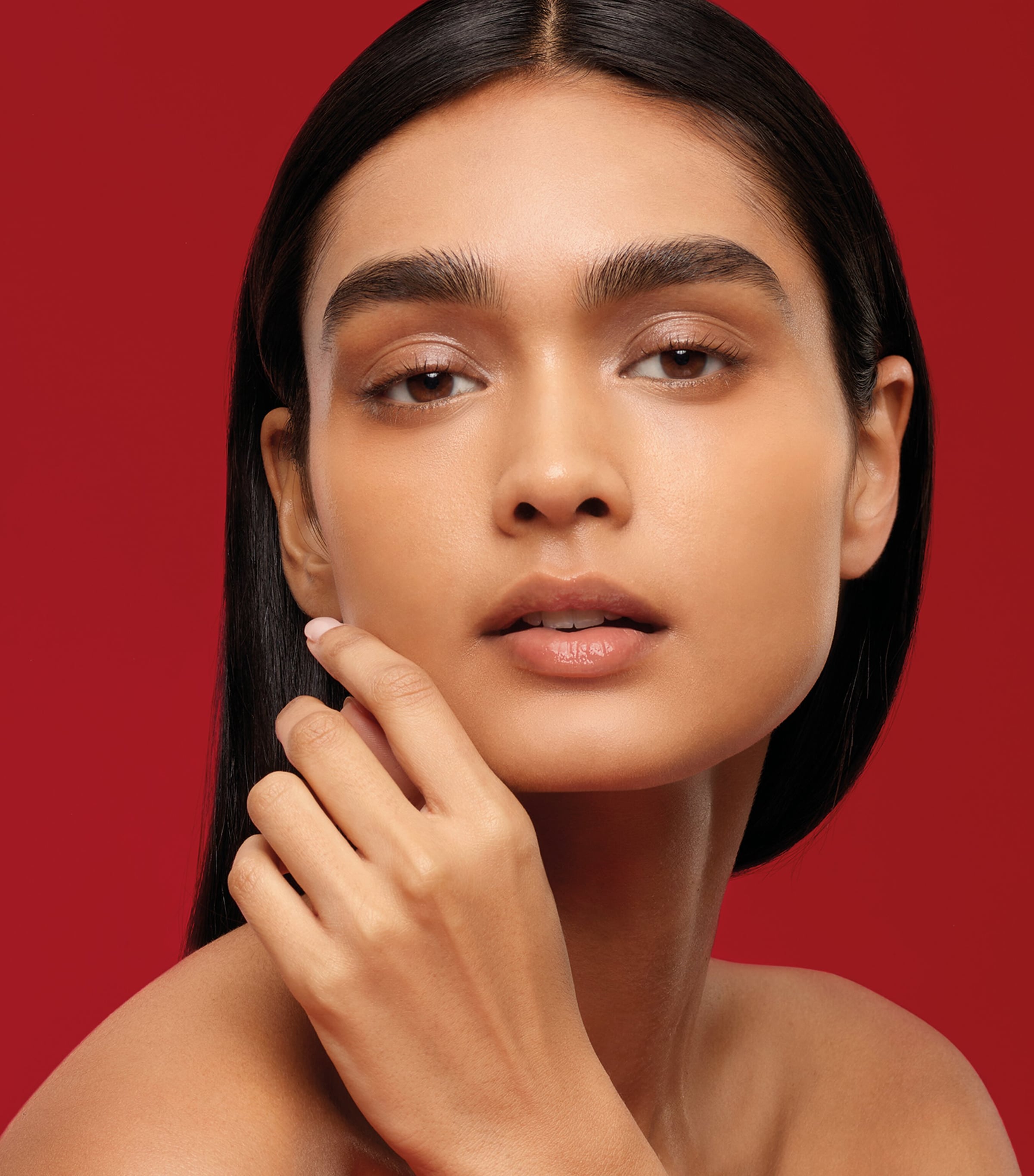 KAMA AYURVEDA Kumkumadi Youth-Revitalising Eye Concentrate (15ml) Image 3